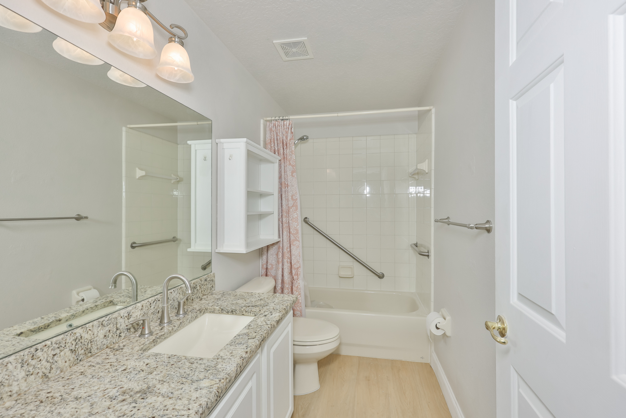 Tampa, Florida, 33647, United States, 4 Bedrooms Bedrooms, ,3 BathroomsBathrooms,Residential,For Sale,1982962