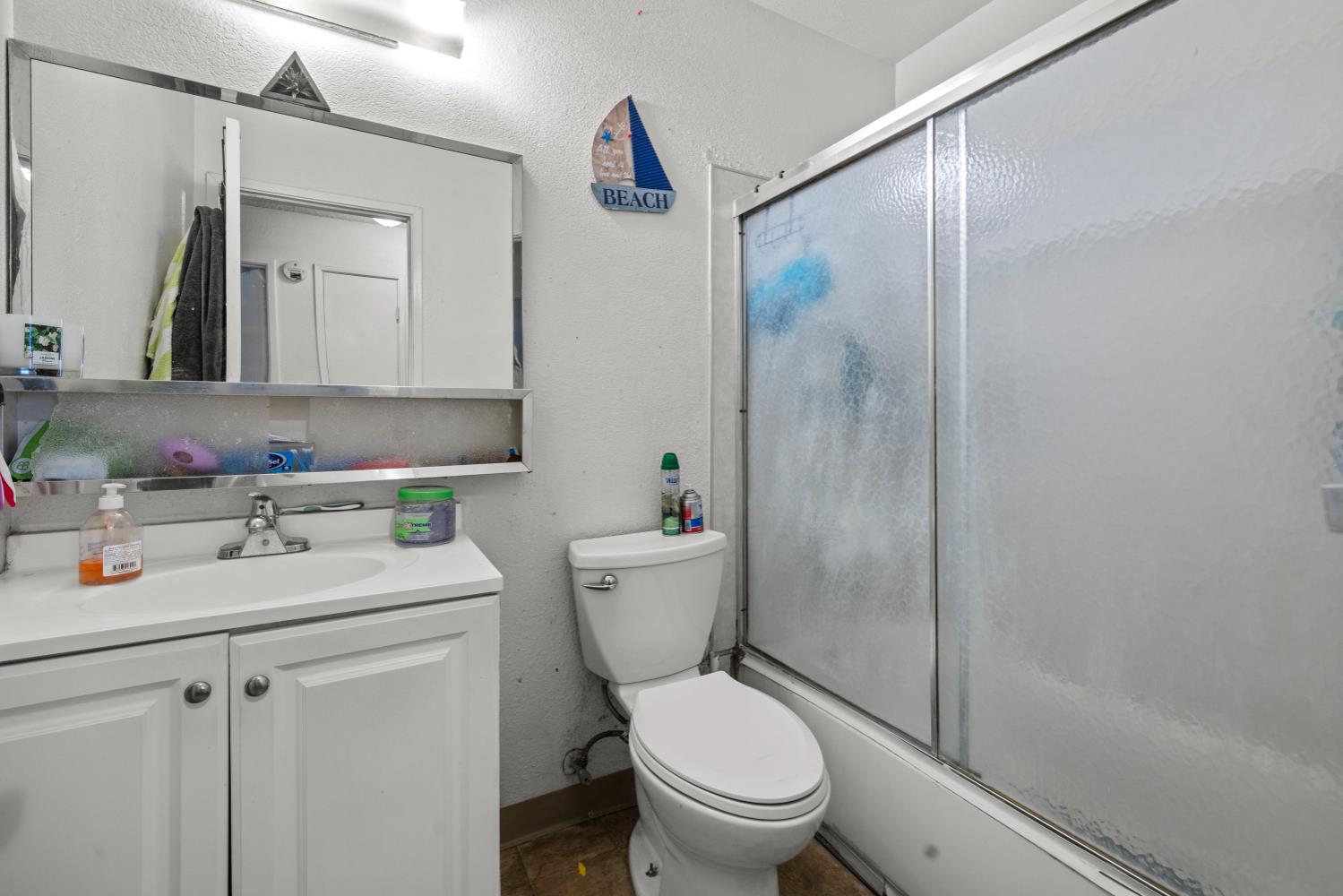 North Highlands, California, 95660, United States, ,Residential,For Sale,1941580