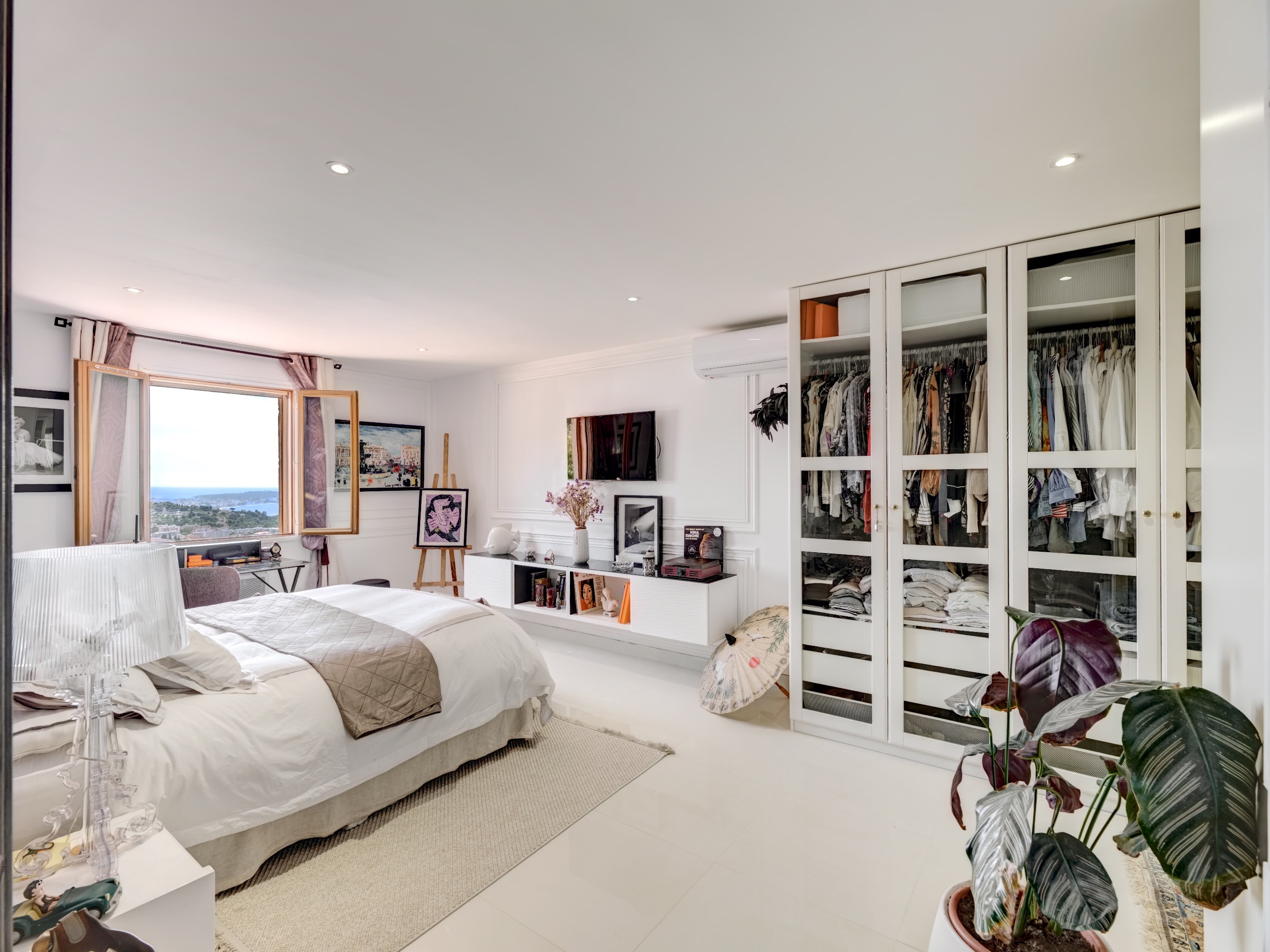 Renovated sea view villa for sale in Les Fumades, Vallauris, private gated esta… - 物件實景