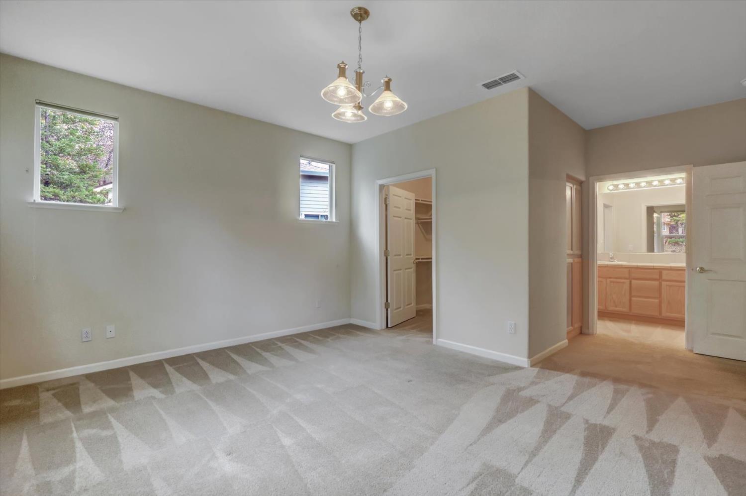 Grass Valley, California, 95945, United States, 2 Bedrooms Bedrooms, ,2 BathroomsBathrooms,Residential,For Sale,2010026