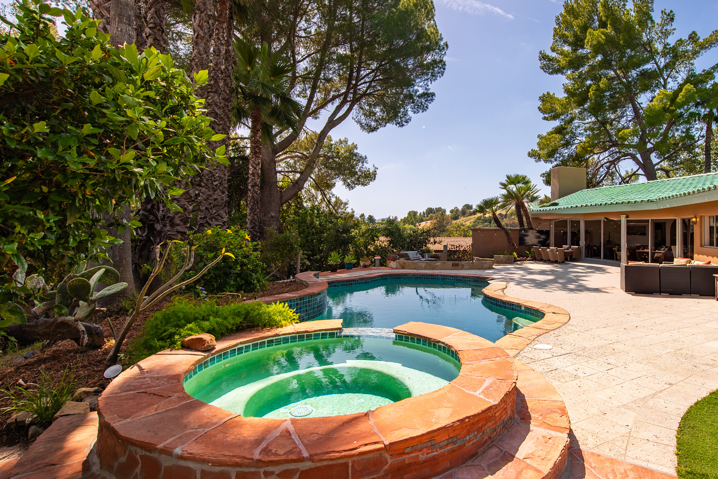  6110 Colodny Drive, Agoura Hills - 物件實景