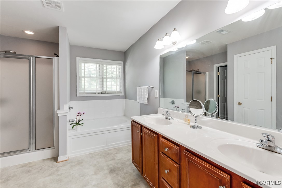 Midlothian, Virginia, 23114, United States, 5 Bedrooms Bedrooms, ,3 BathroomsBathrooms,Residential,For Sale,1901920