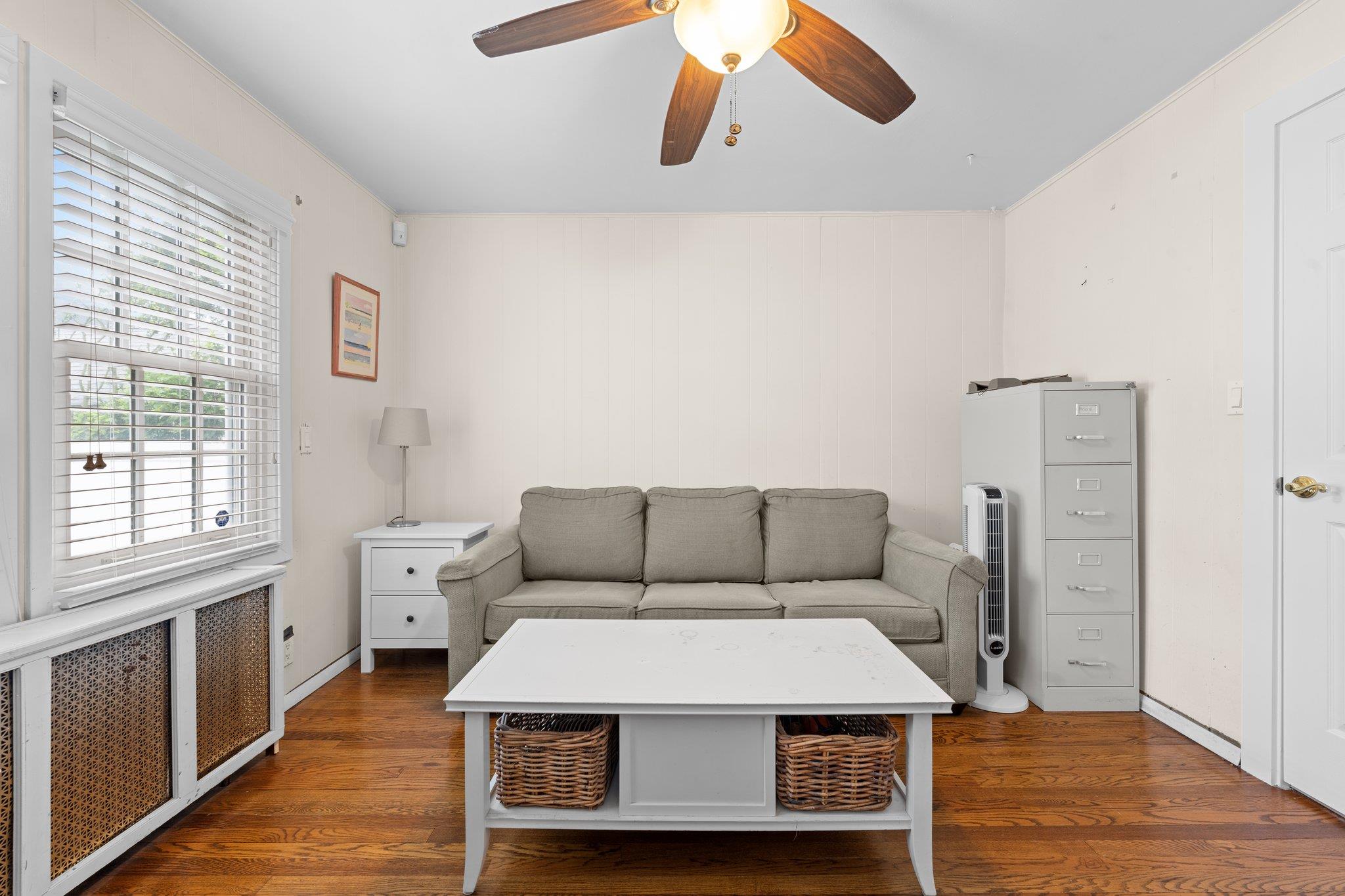 Rockville Centre, New York, 11570, United States, 4 Bedrooms Bedrooms, ,2 BathroomsBathrooms,Residential,For Sale,1928749