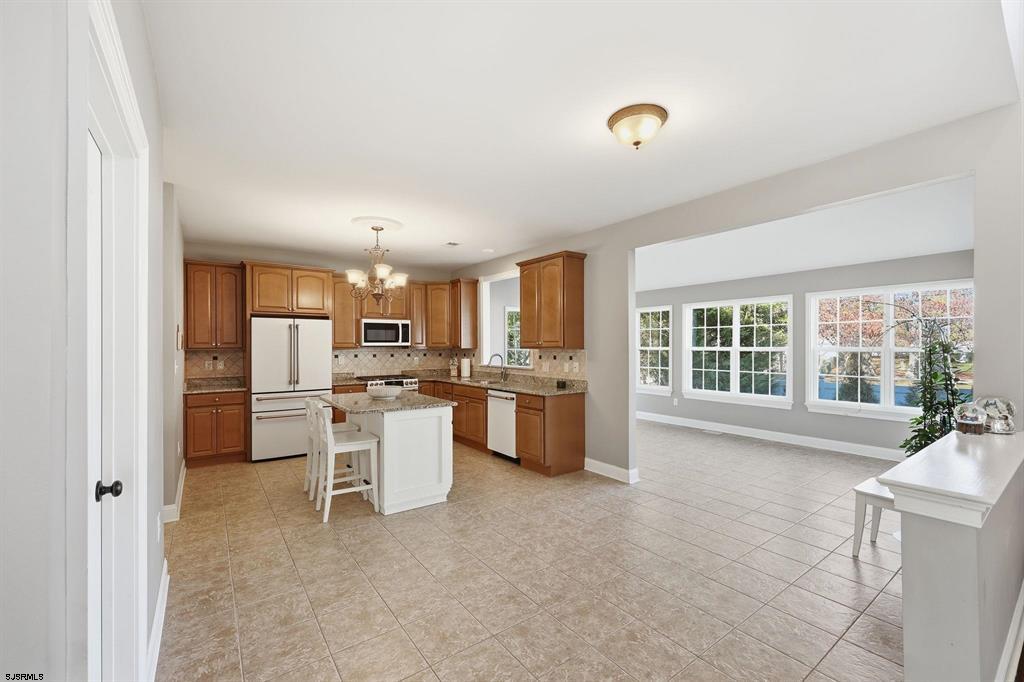 Egg Harbor Township, New Jersey, 08234, United States, 4 Bedrooms Bedrooms, ,3 BathroomsBathrooms,Residential,For Sale,2005825