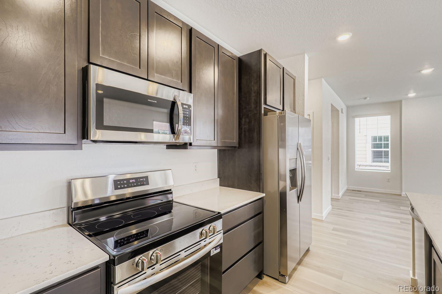 Thornton, Colorado, 80602, United States, 3 Bedrooms Bedrooms, ,2 BathroomsBathrooms,Residential,For Sale,2000789