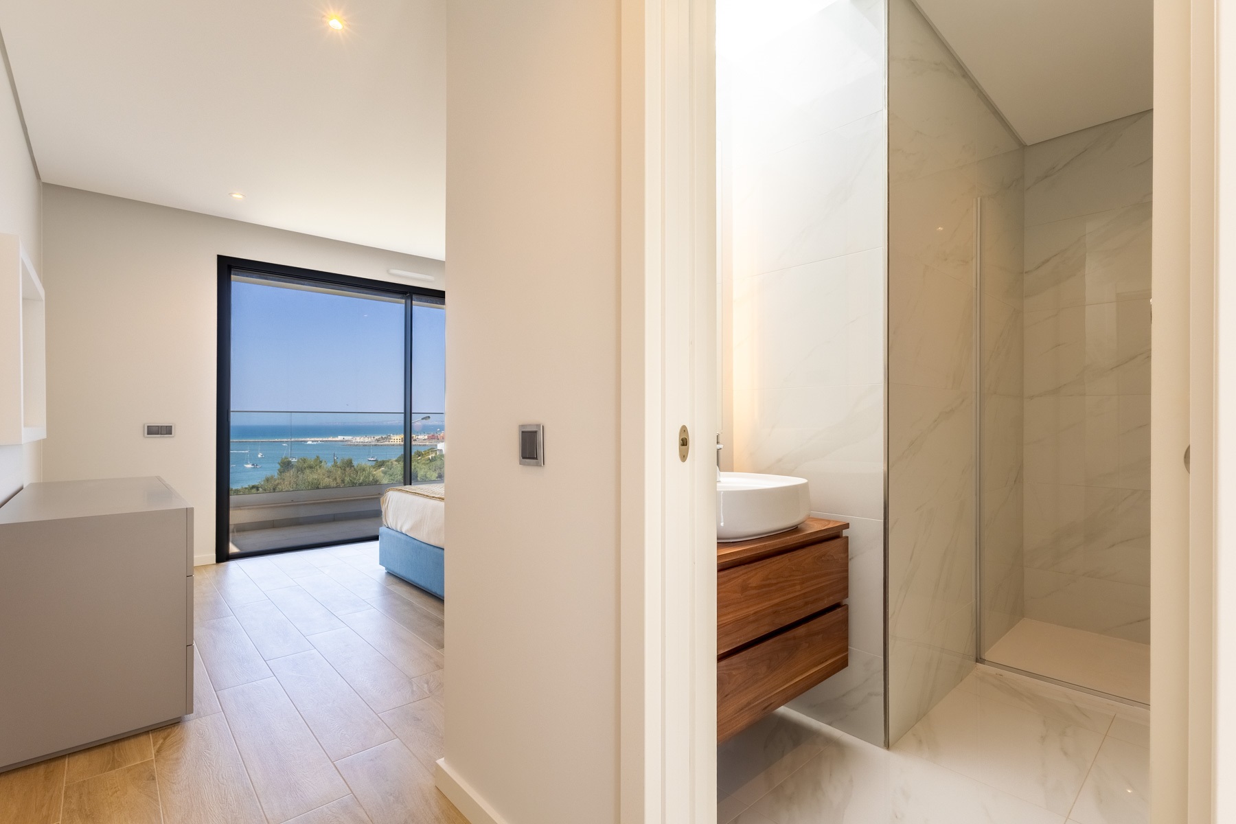  Semi-detached house, 2 bedrooms, for Sale - 物件實景