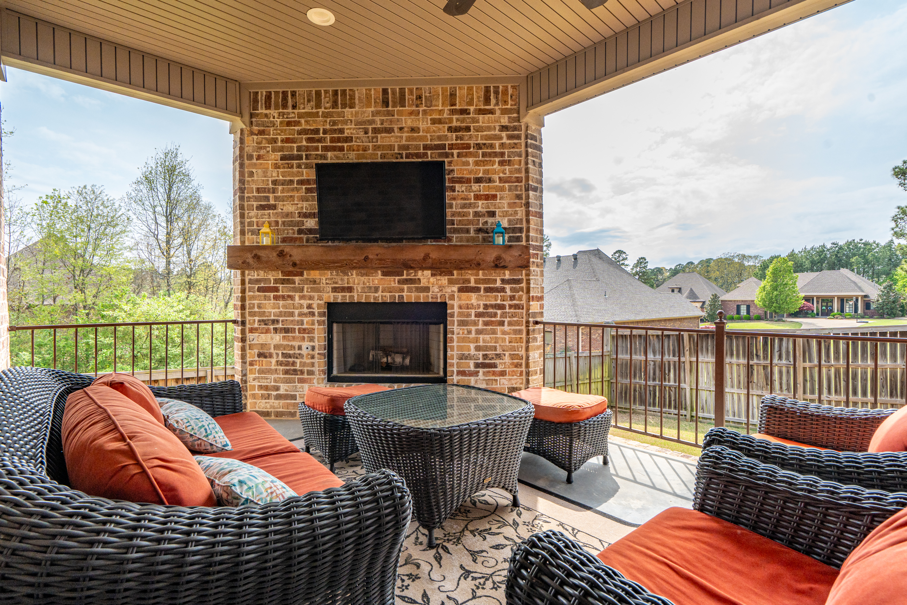 Hot Springs, Arkansas, 71901, United States, 4 Bedrooms Bedrooms, ,4 BathroomsBathrooms,Residential,For Sale,1760165