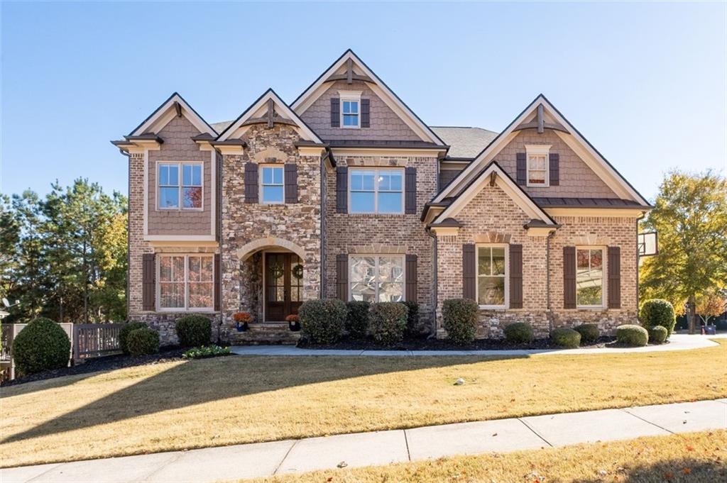 Buford, Georgia, 30518, United States, 6 Bedrooms Bedrooms, ,5 BathroomsBathrooms,Residential,For Sale,1987580