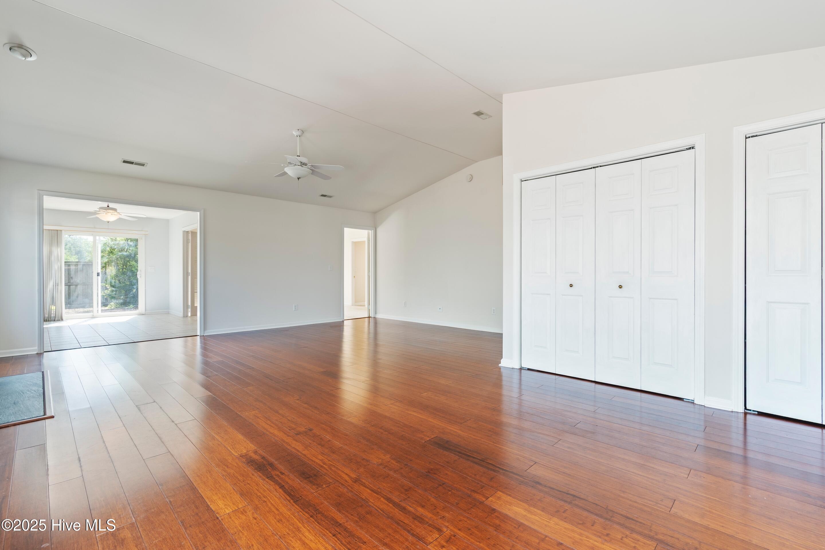 Wilmington, North Carolina, 28405, United States, 4 Bedrooms Bedrooms, ,2 BathroomsBathrooms,Residential,For Sale,1957483