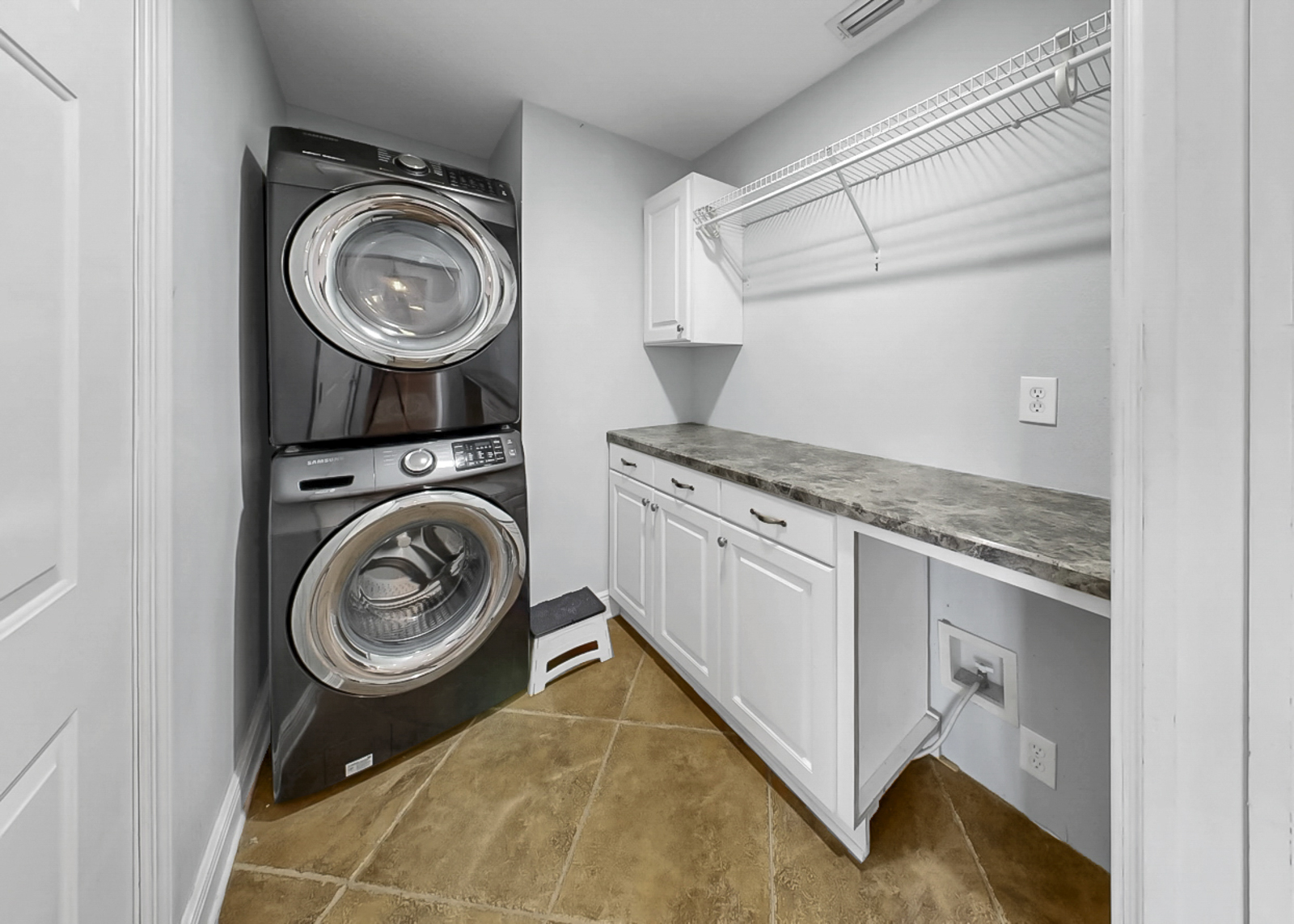 Apollo Beach, Florida, 33572, United States, 3 Bedrooms Bedrooms, ,2 BathroomsBathrooms,Residential,For Sale,2014818