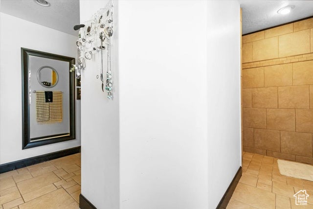 Manti, Utah, 84642, United States, 5 Bedrooms Bedrooms, ,2 BathroomsBathrooms,Residential,For Sale,1976872