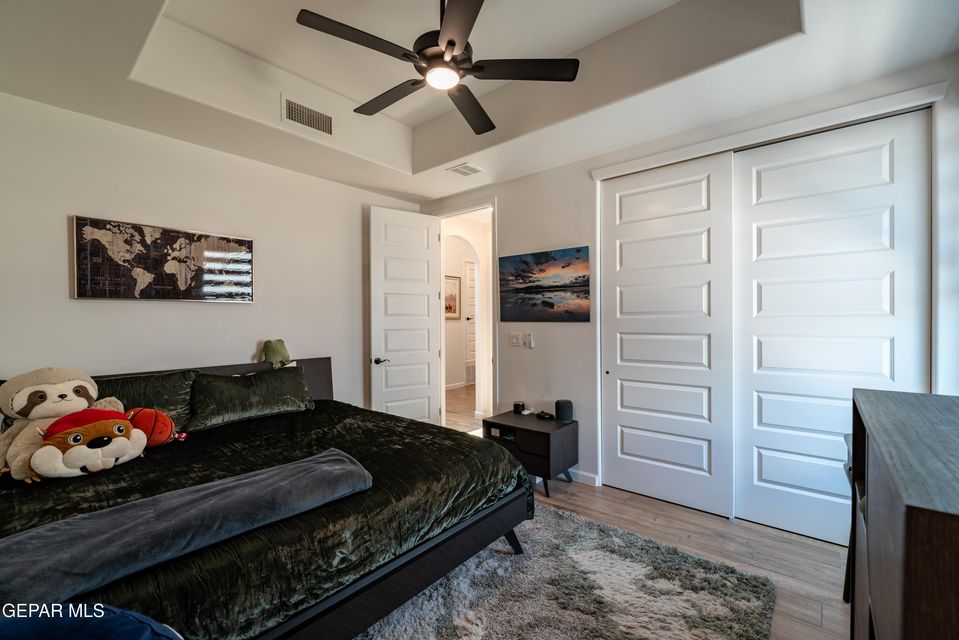El Paso, Texas, 79932, United States, 5 Bedrooms Bedrooms, ,2 BathroomsBathrooms,Residential,For Sale,1915339