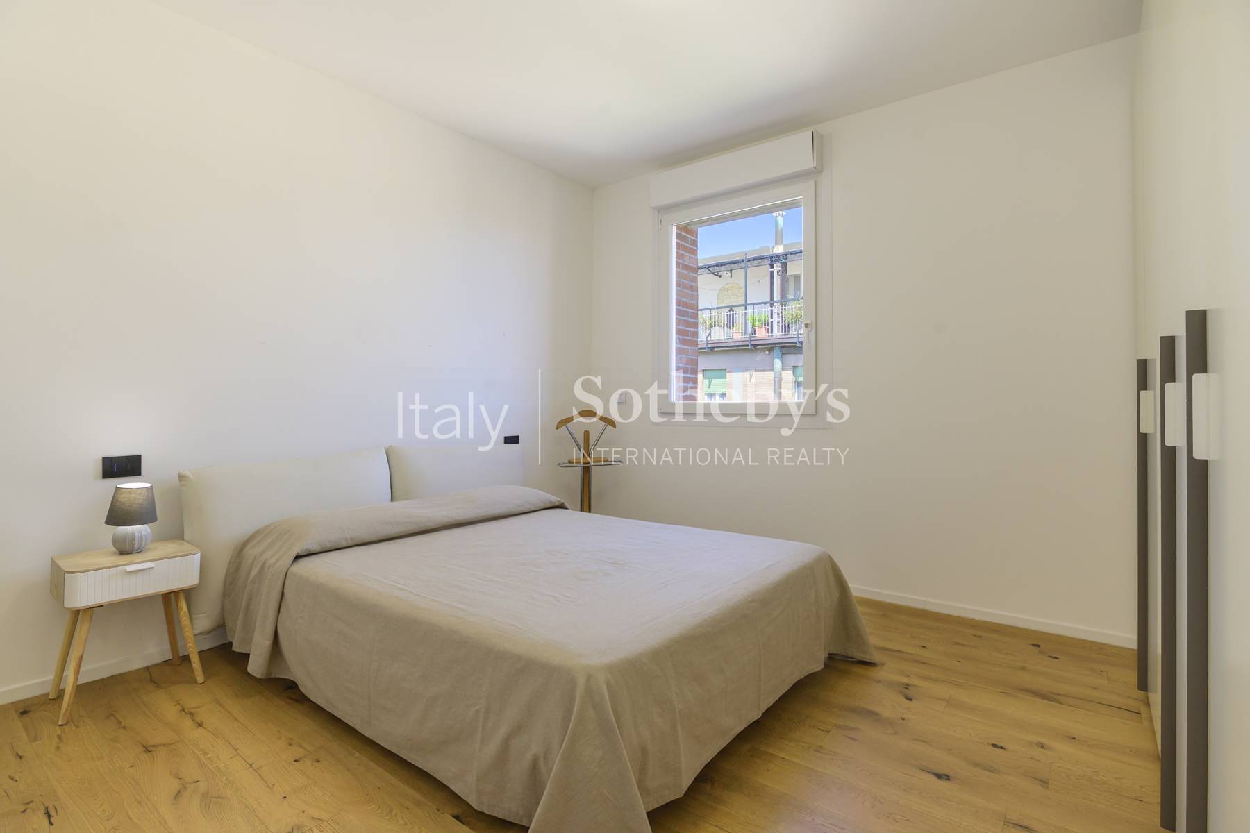  Renovated apartment with a livable terrace. - 物件實景