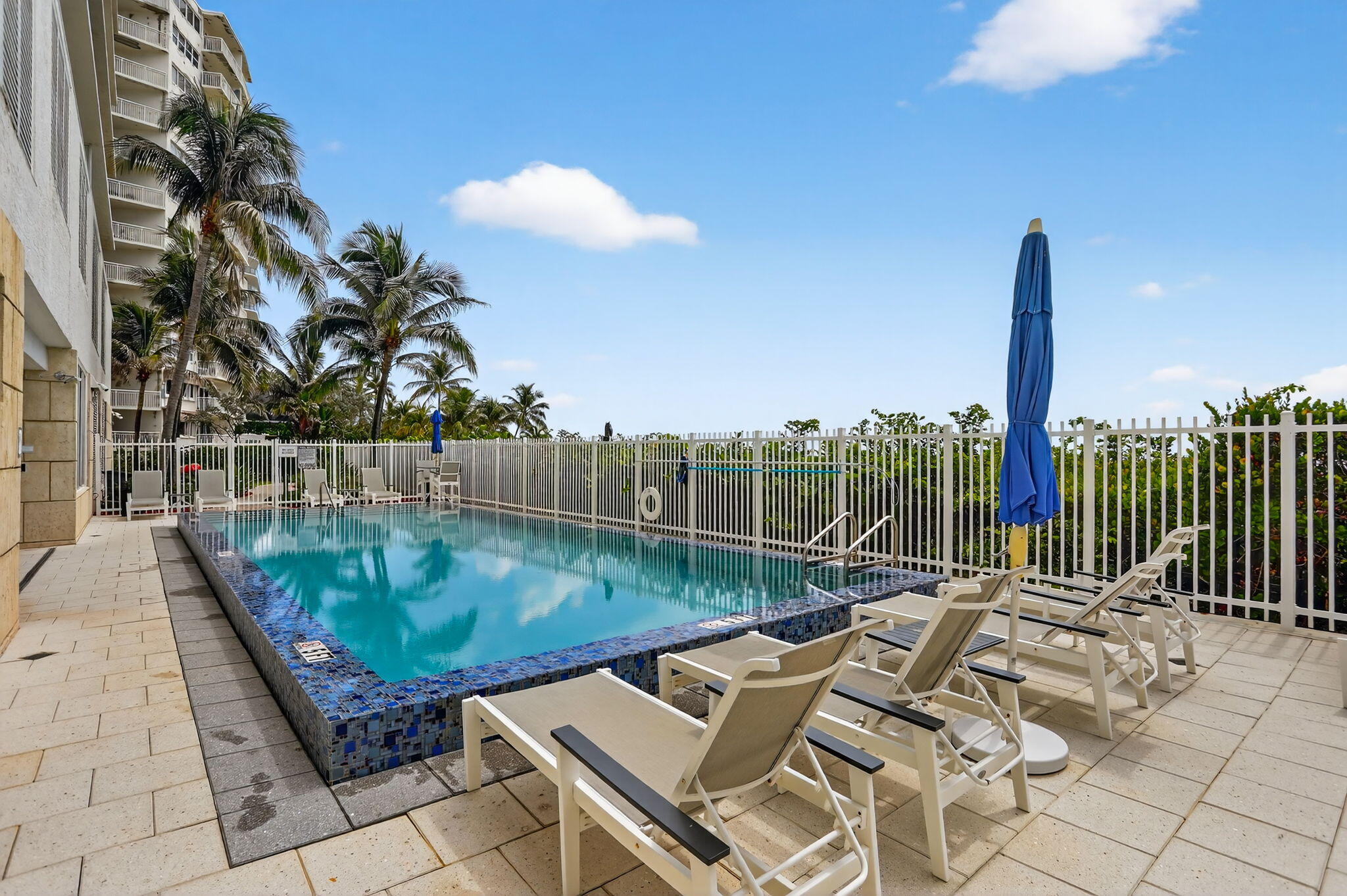 Pompano Beach, Florida, 33062, United States, 3 Bedrooms Bedrooms, ,5 BathroomsBathrooms,Residential,For Sale,1850306