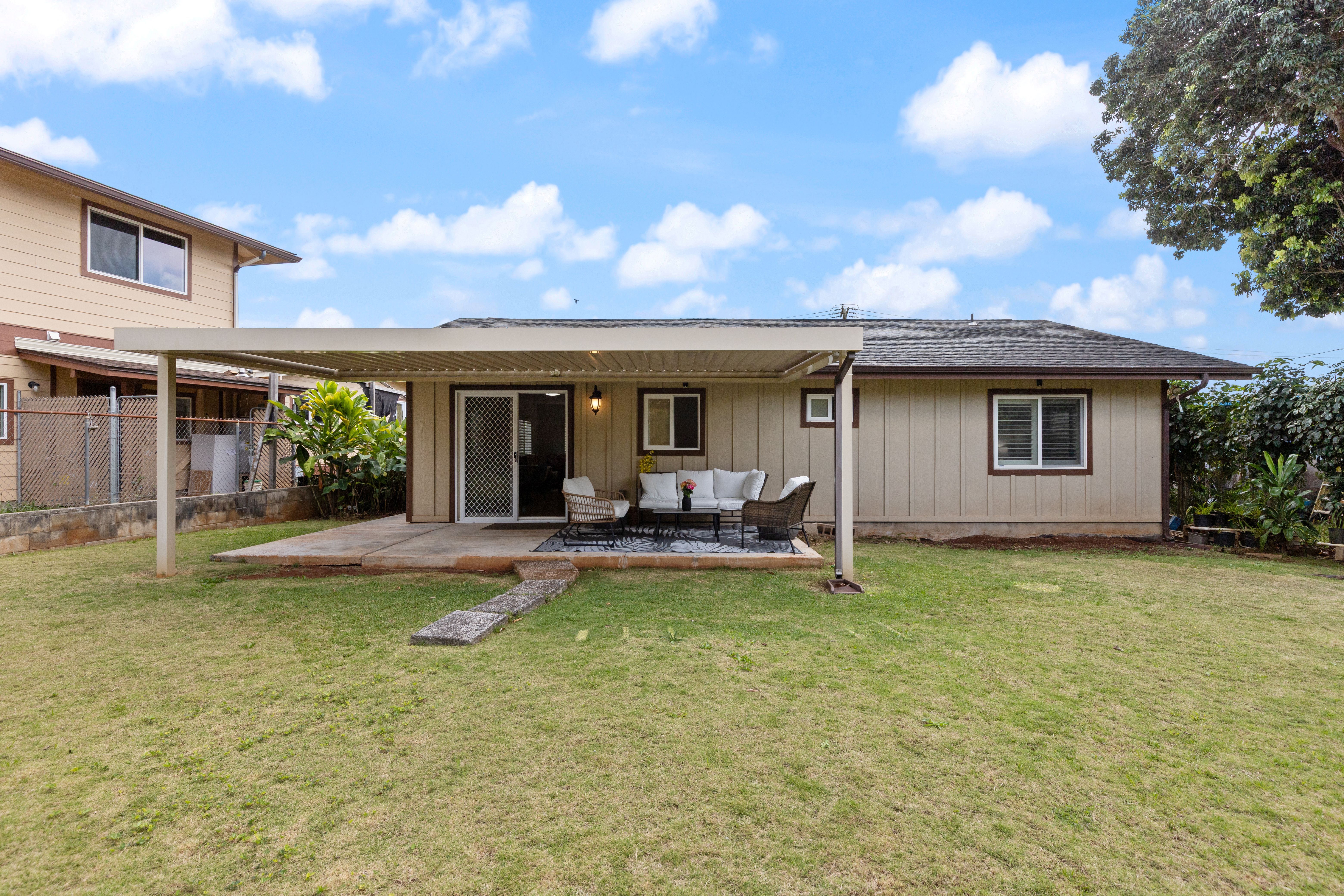 Mililani, Hawaii, 96789, United States, 3 Bedrooms Bedrooms, ,2 BathroomsBathrooms,Residential,For Sale,1978135