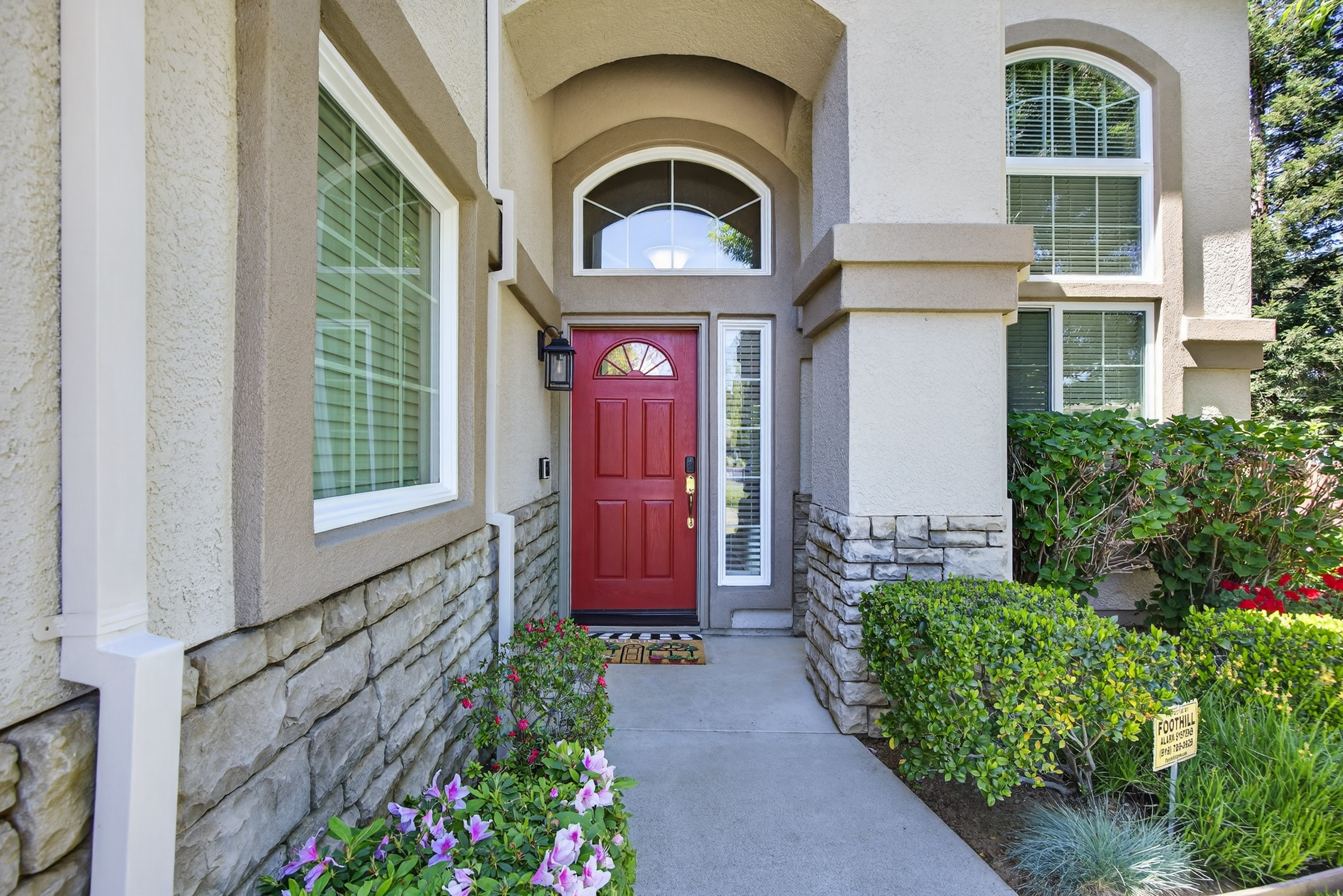  5500 Tierra Gardens Lane, Carmichael, CA 95608 - 物件實景