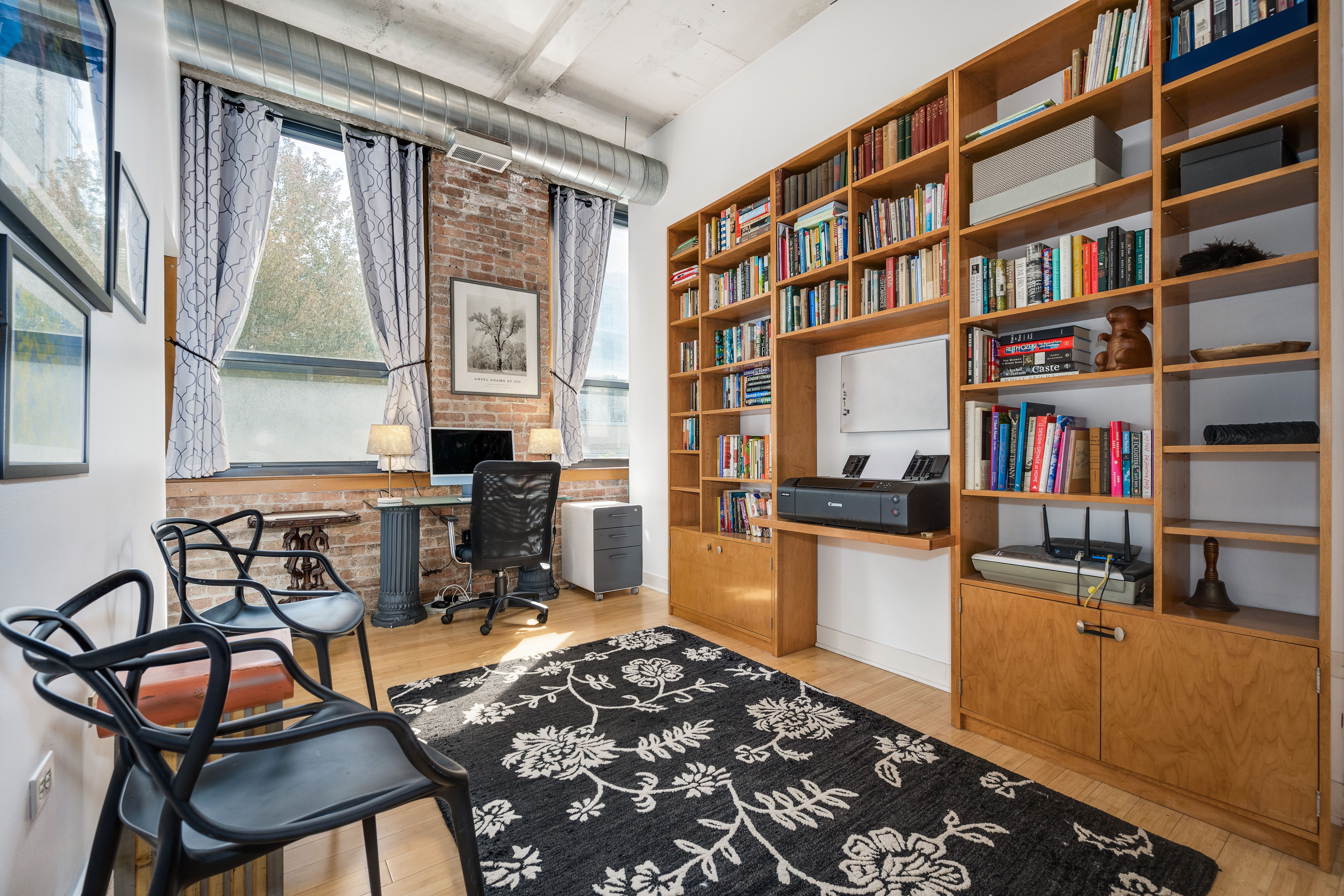  Discover the Charm of this Vibrant Southeast Corner Loft Condo - 物件實景
