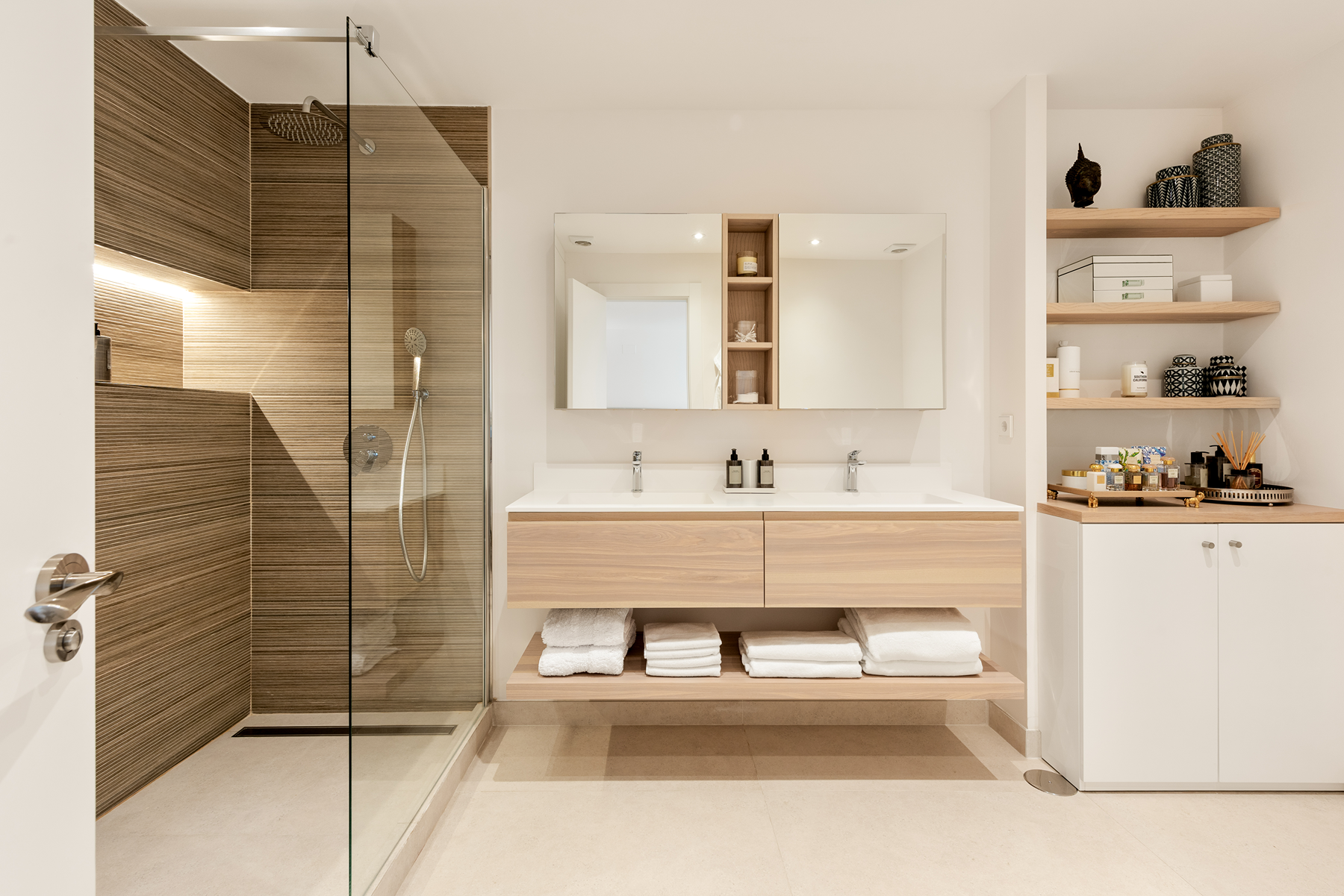  Modern 3-bedroom villa in Sierra Blanca, Marbella - 物件實景