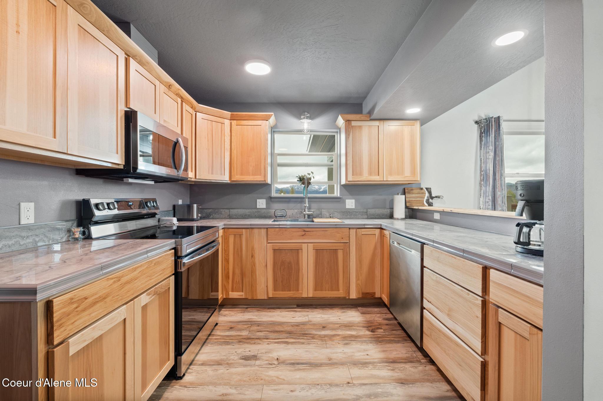 Worley, Idaho, 83876, United States, 3 Bedrooms Bedrooms, ,2 BathroomsBathrooms,Residential,For Sale,1897299