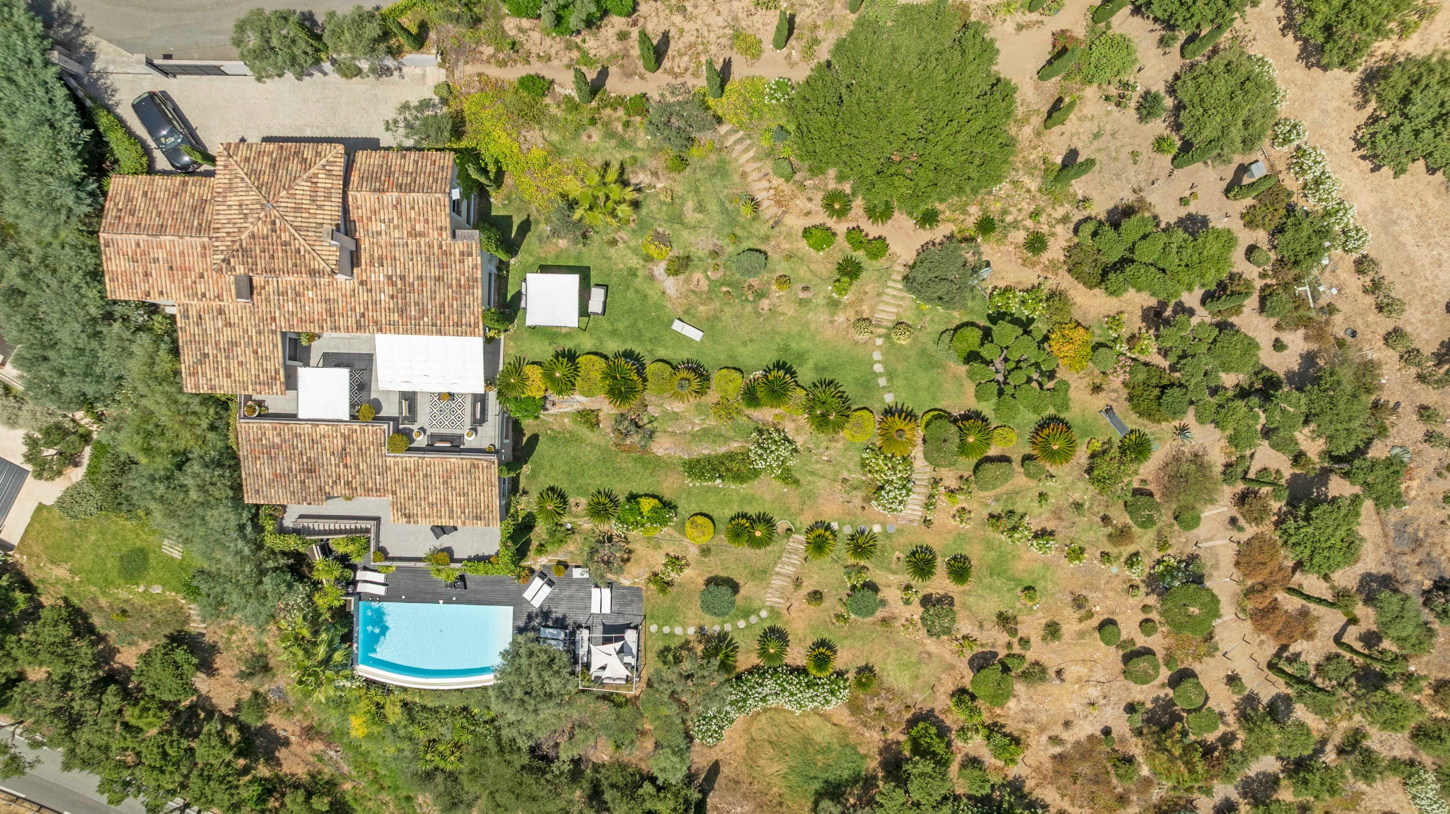  Luxury sea view villa for sale in Grimaud overlooking the Gulf of Saint-Tropez - 物件實景