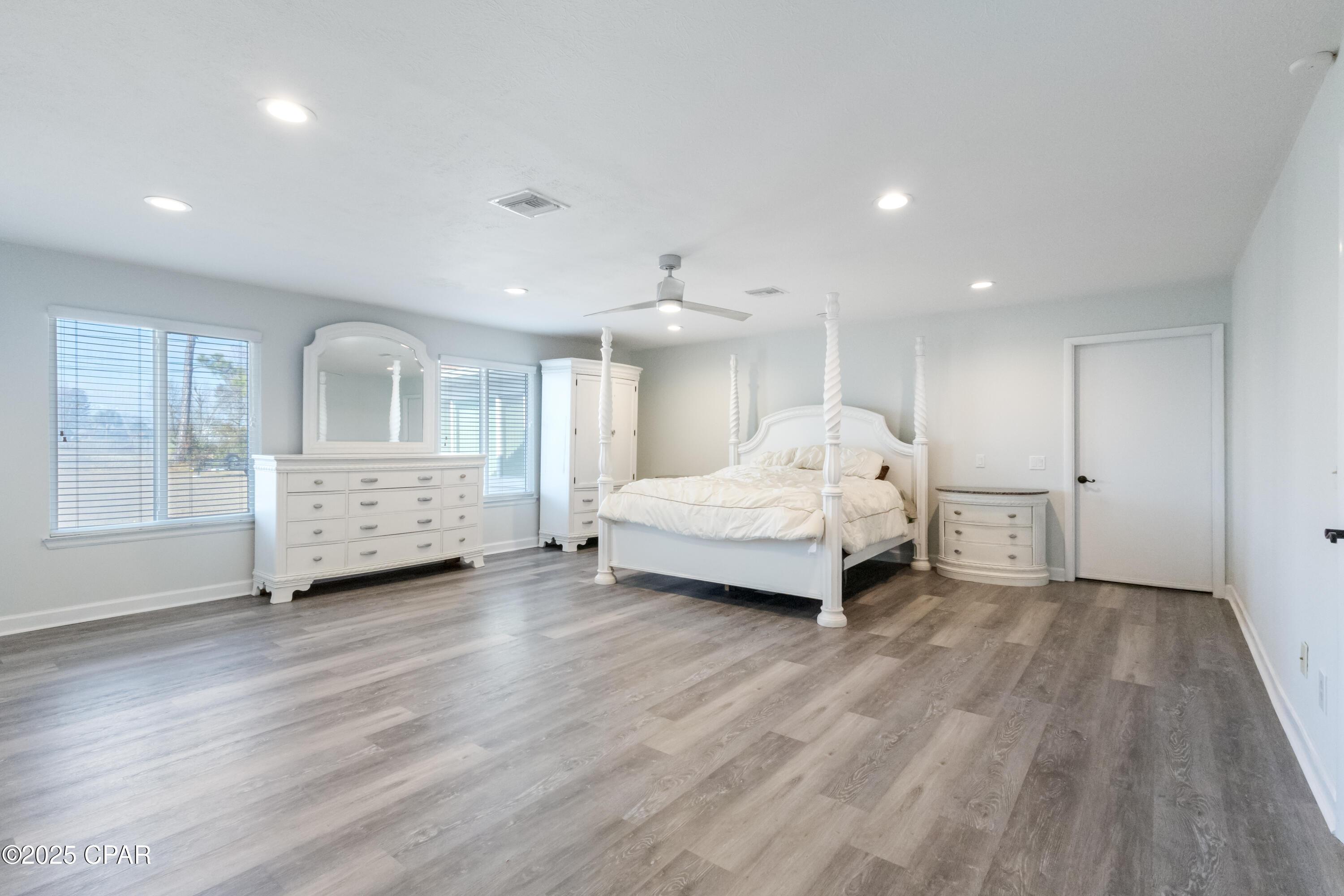 Panama City, Florida, 32405, United States, 4 Bedrooms Bedrooms, ,3 BathroomsBathrooms,Residential,For Sale,1942576