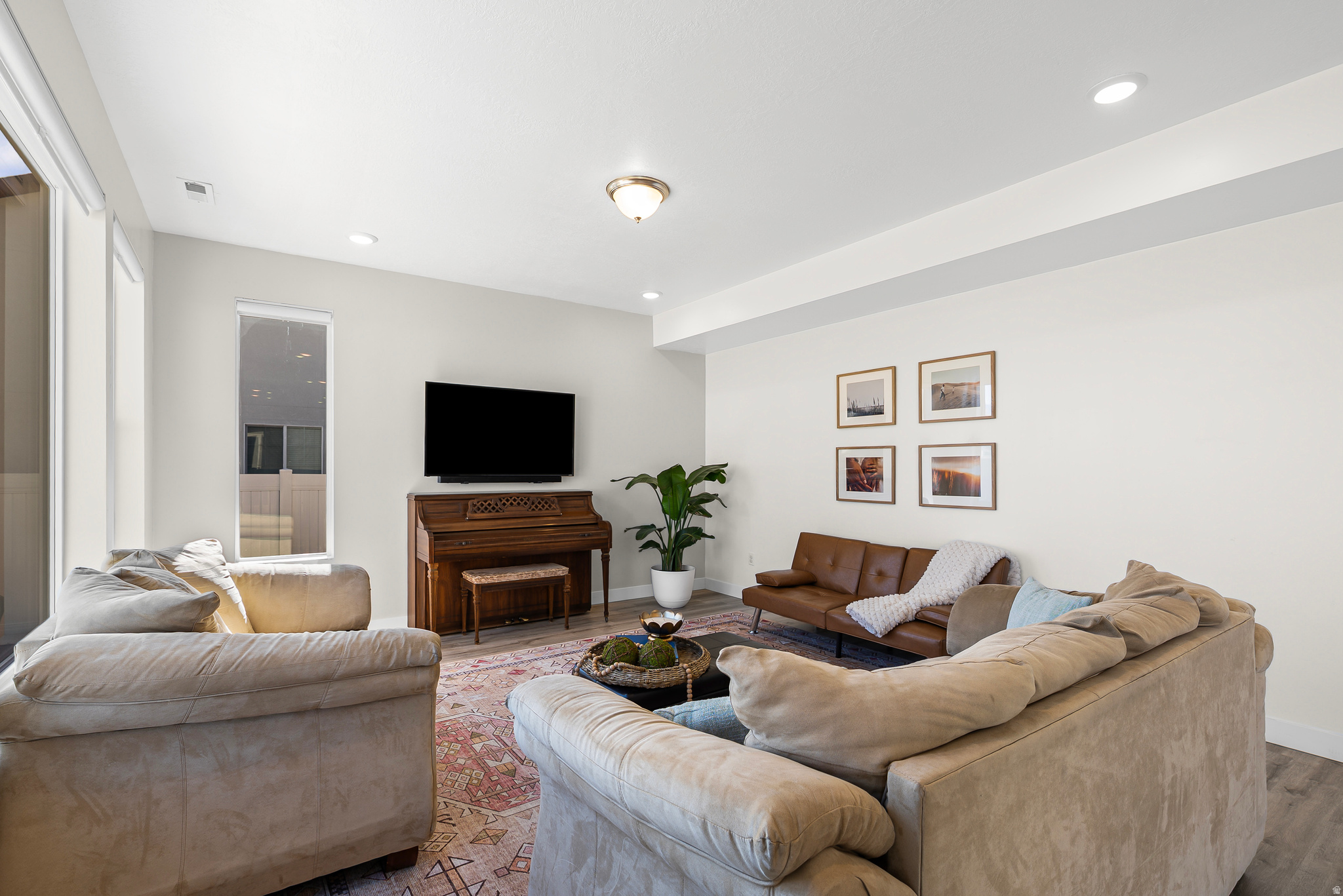 American Fork, Utah, 84003, United States, 4 Bedrooms Bedrooms, ,3 BathroomsBathrooms,Residential,For Sale,1987641