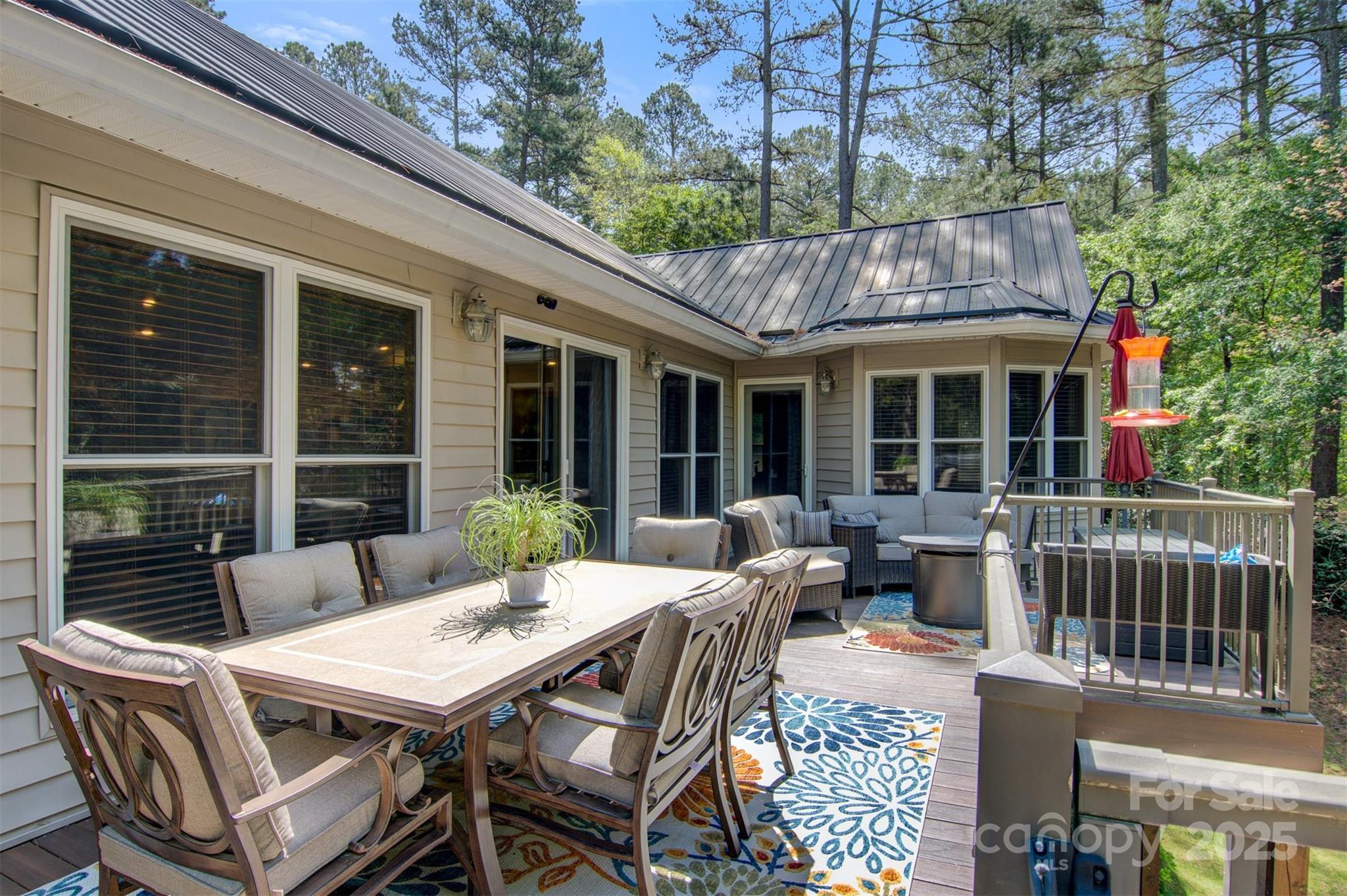 Granite Falls, North Carolina, 28630, United States, 3 Bedrooms Bedrooms, ,3 BathroomsBathrooms,Residential,For Sale,1794602