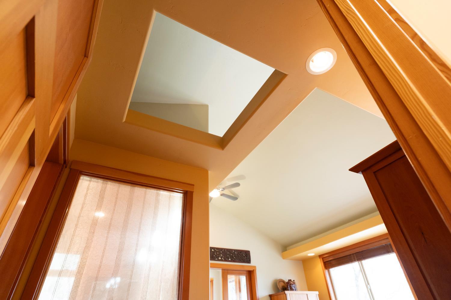 Nevada City, California, 95959, United States, 3 Bedrooms Bedrooms, ,3 BathroomsBathrooms,Residential,For Sale,1987910