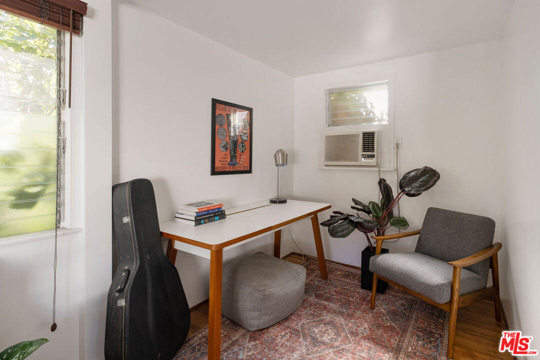 Los Angeles, California, 90027, United States, 4 Bedrooms Bedrooms, ,3 BathroomsBathrooms,Residential,For Sale,1989477