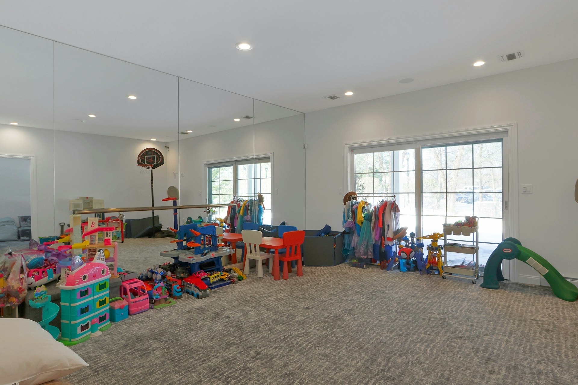  51 Lexington Court, Englewood, NJ 07631 - 物件實景