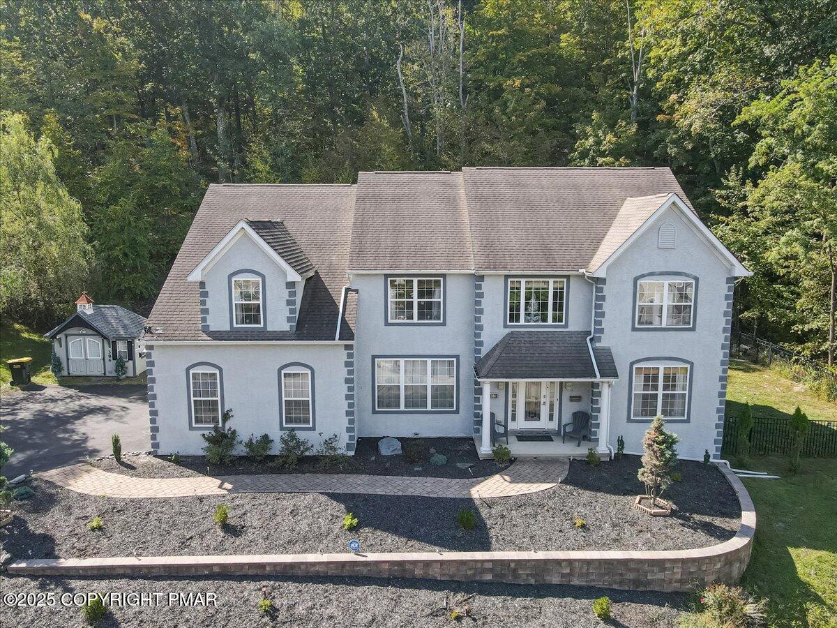 East Stroudsburg, Pennsylvania, 18302, United States, 5 Bedrooms Bedrooms, ,4 BathroomsBathrooms,Residential,For Sale,1980579