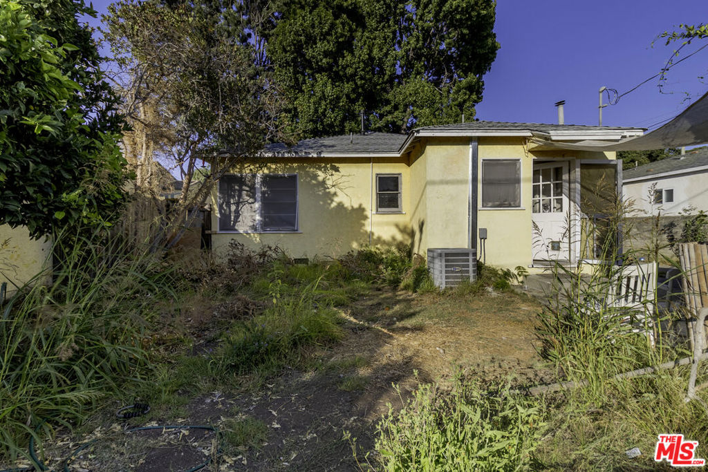 2843 Stoner Avenue, Los Angeles, California, 90064, United States, 3 Bedrooms Bedrooms, ,1 BathroomBathrooms,Residential,For Sale,2843 Stoner Avenue,1632874