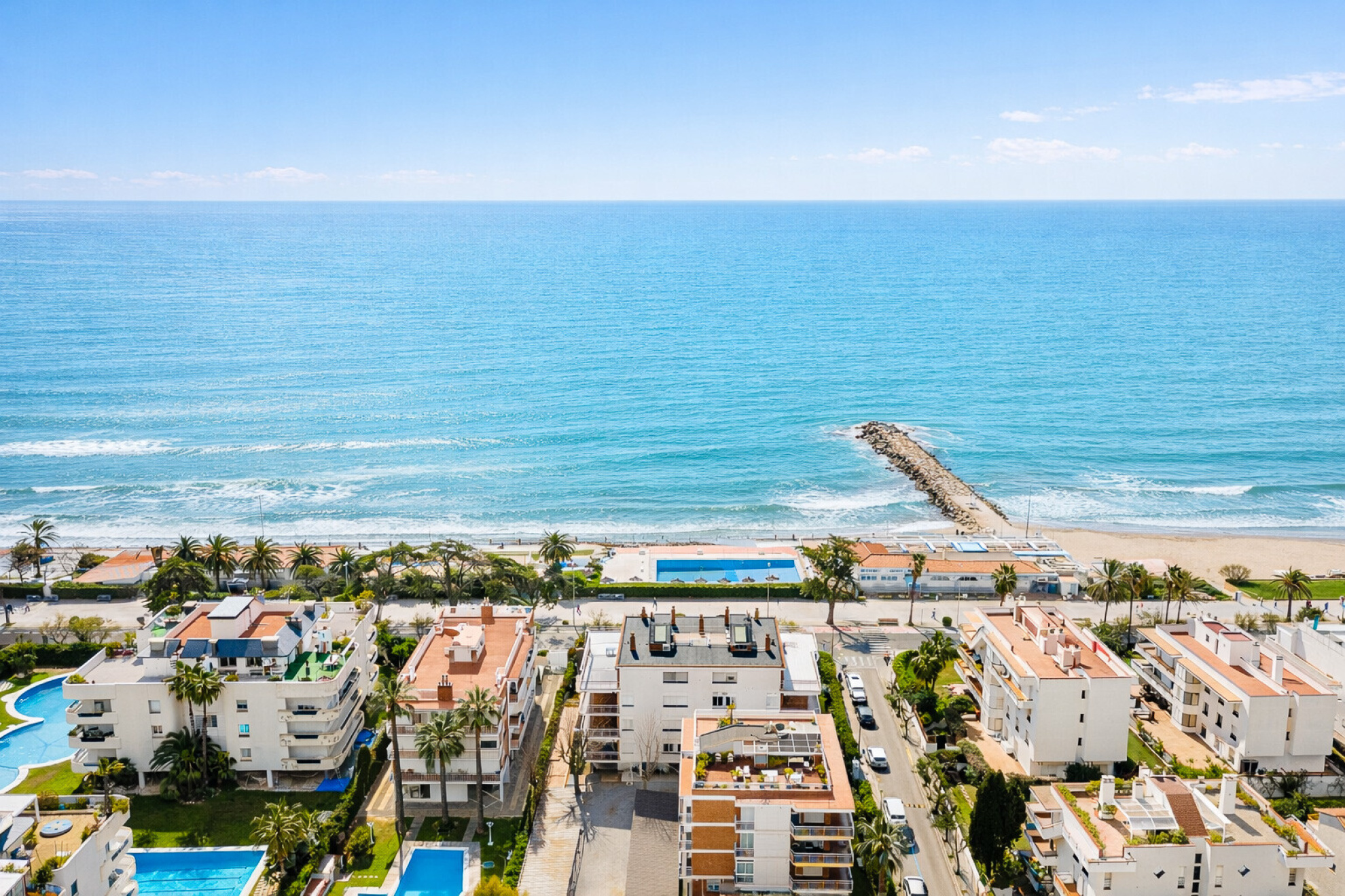  Spectacular Renovated Beachfront Apartment in Paseo Marítimo, Sitges - 物件實景