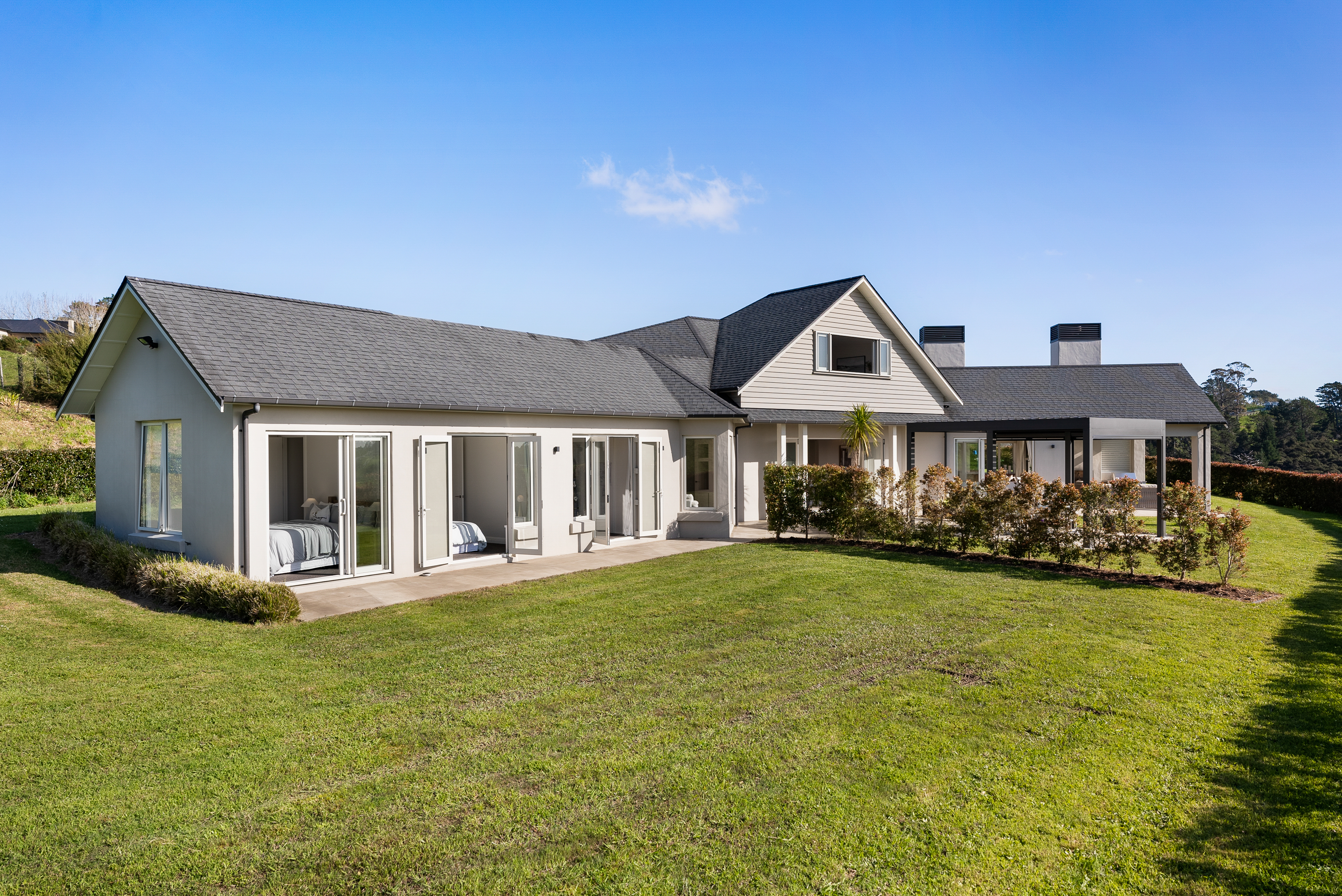  5 Acres of Private Luxury - A Smart Alternative to City Living - 物件實景