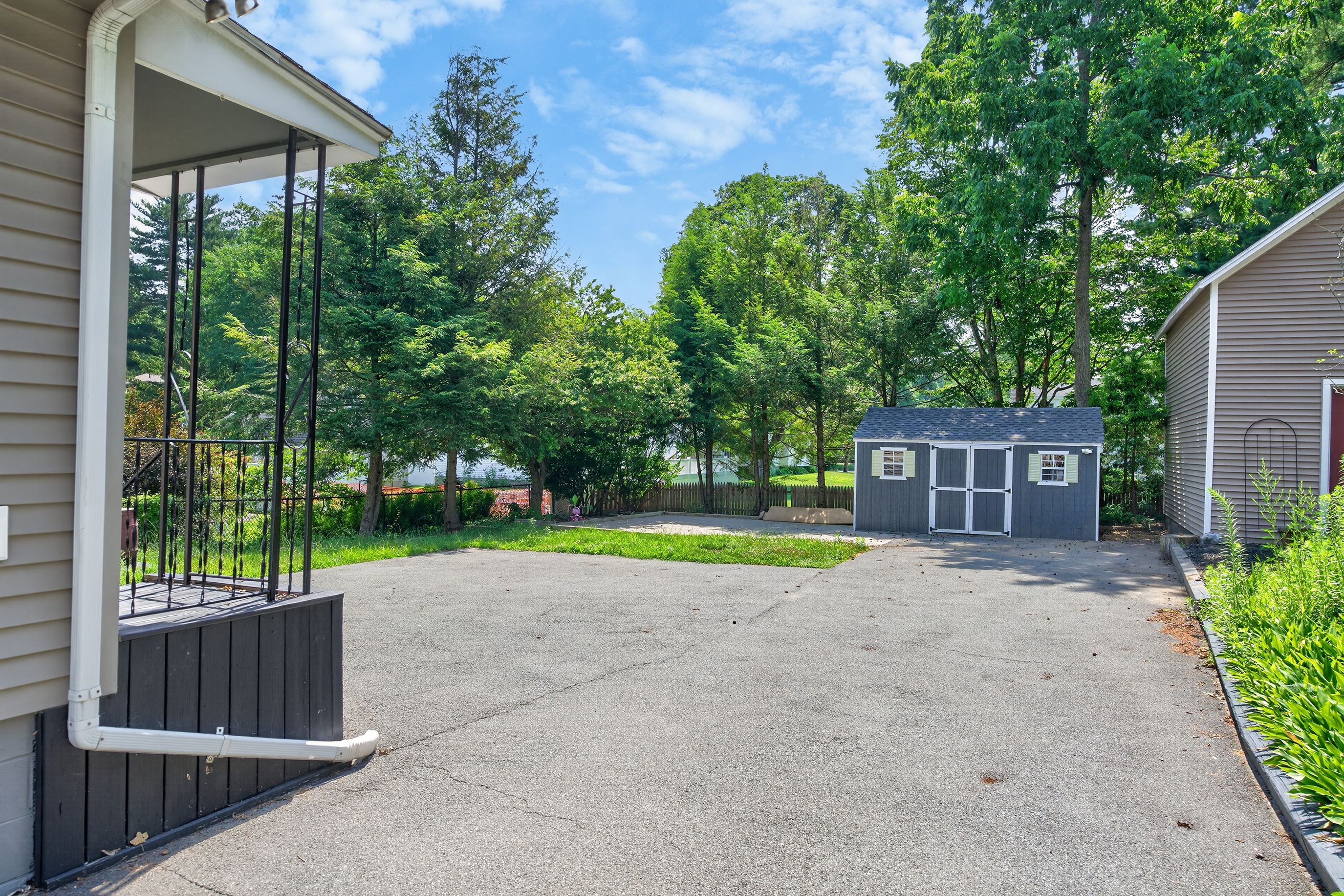  400 Delaware Avenue, Bethlehem, NY, 12054 - 物件實景