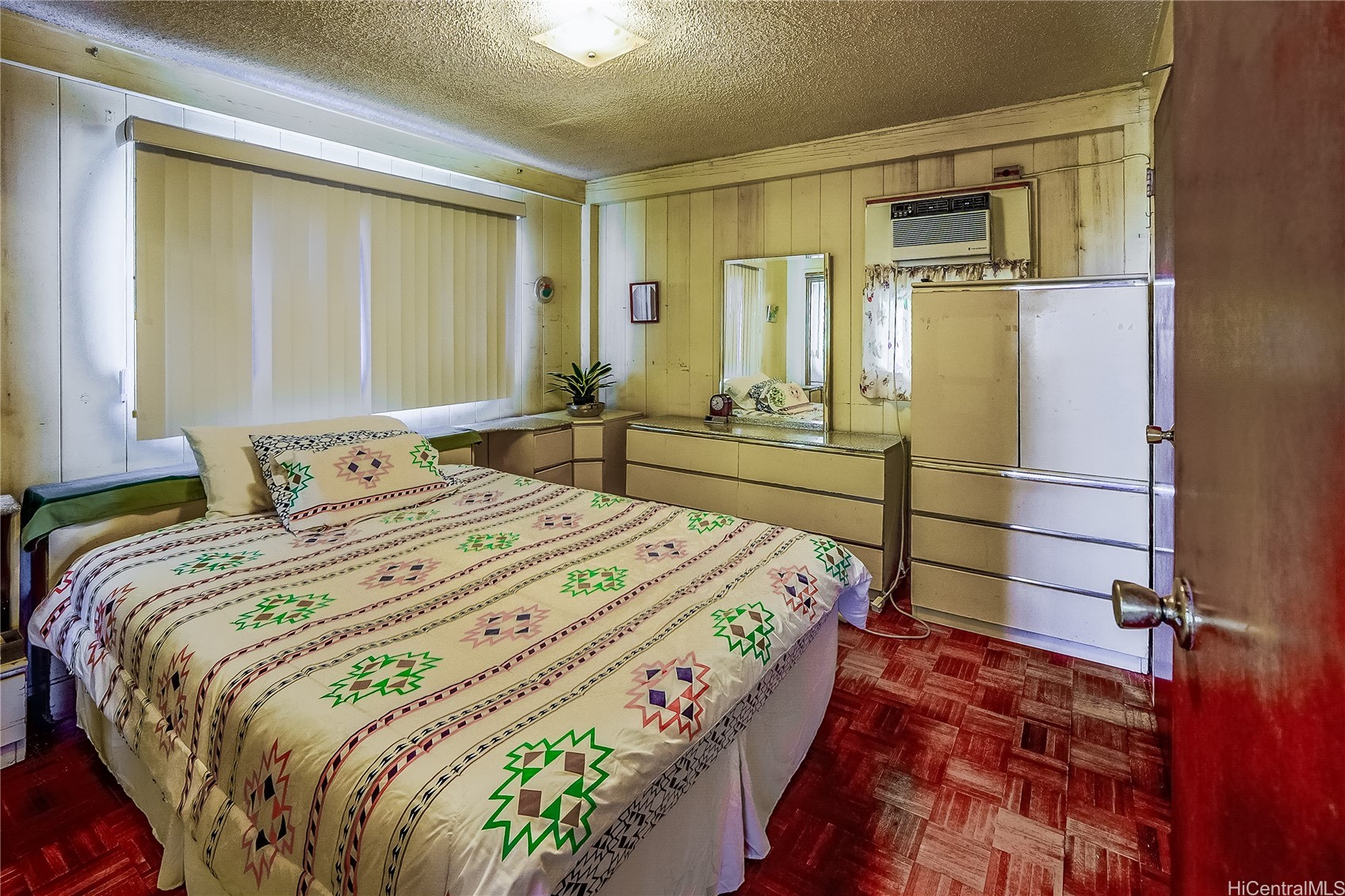 Kapolei, Hawaii, 96707, United States, 4 Bedrooms Bedrooms, ,2 BathroomsBathrooms,Residential,For Sale,2000493