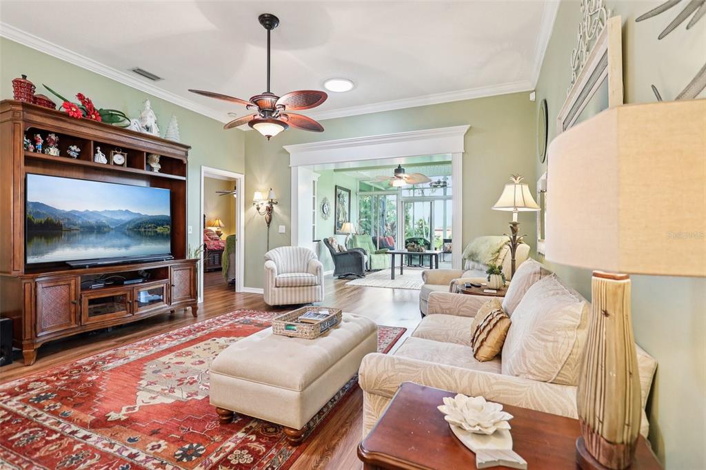 Tavares, Florida, 32778, United States, 2 Bedrooms Bedrooms, ,2 BathroomsBathrooms,Residential,For Sale,1867247