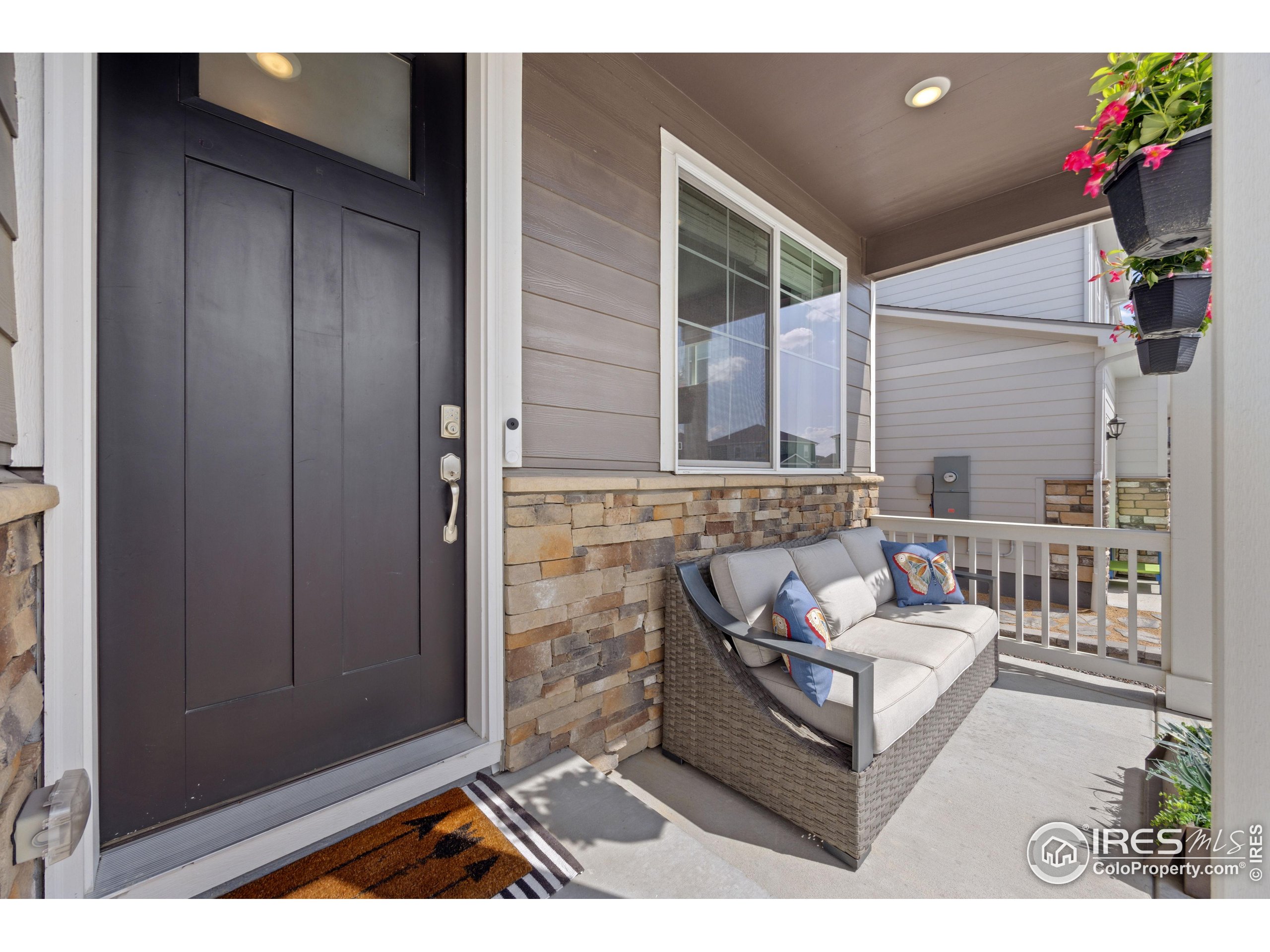 Mead, Colorado, 80542, United States, 4 Bedrooms Bedrooms, ,2 BathroomsBathrooms,Residential,For Sale,1818540