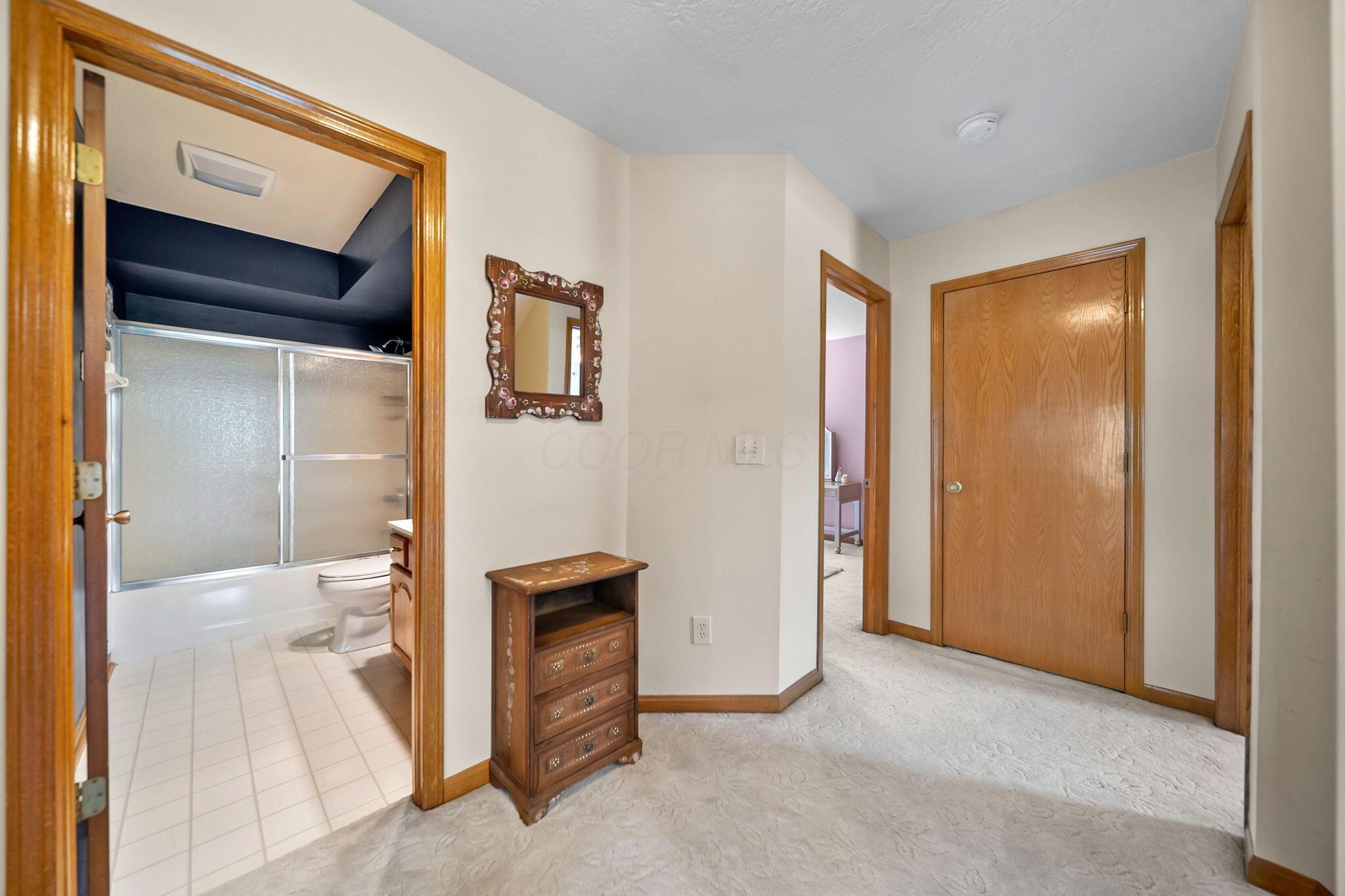 Dublin, Ohio, 43017, United States, 4 Bedrooms Bedrooms, ,4 BathroomsBathrooms,Residential,For Sale,1883217
