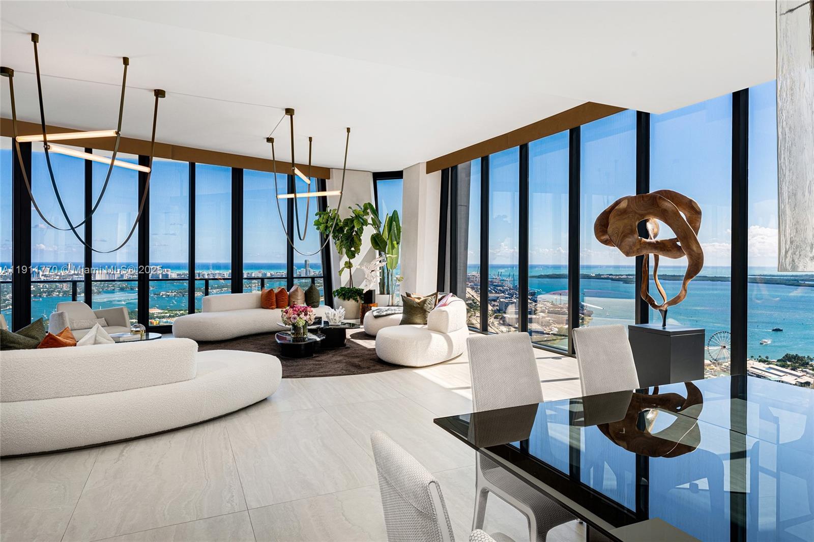 Miami, Florida, 33132, United States, 6 Bedrooms Bedrooms, ,7 BathroomsBathrooms,Residential,For Sale,1991375