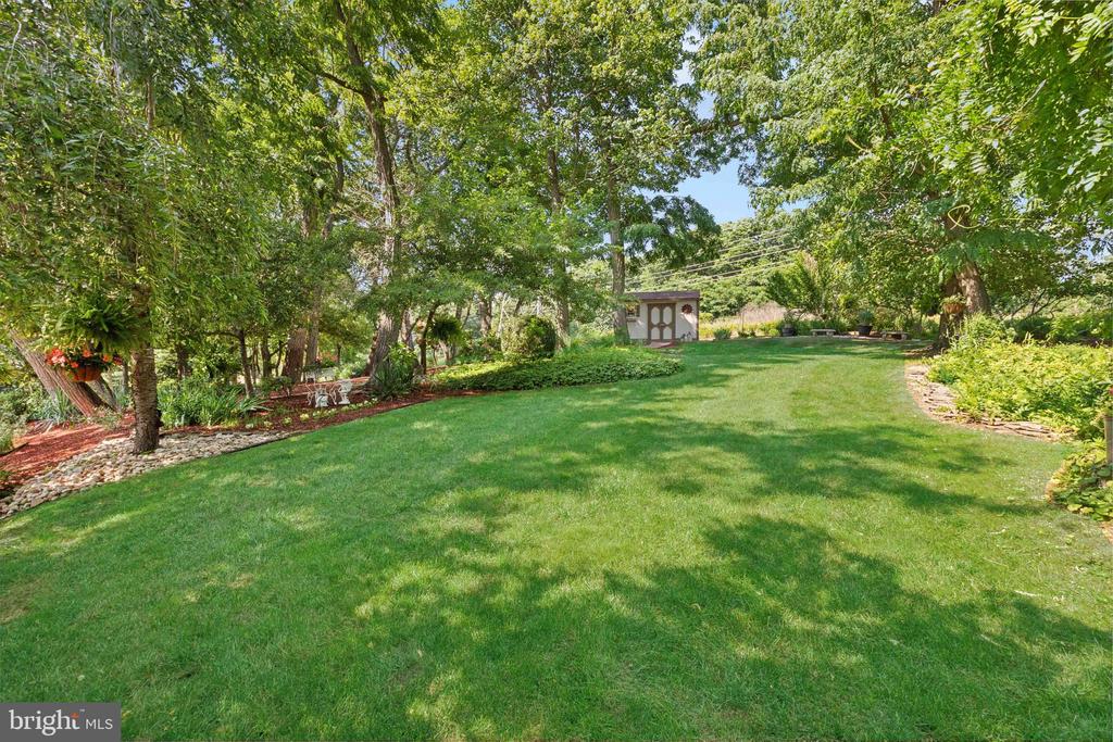 Colts Neck, New Jersey, 07722, United States, 4 Bedrooms Bedrooms, ,4 BathroomsBathrooms,Residential,For Sale,1792181