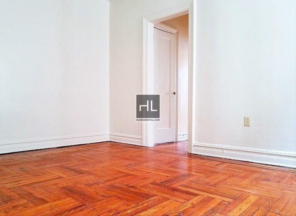 Brooklyn, New York, 11203, United States, 7 Bedrooms Bedrooms, ,5 BathroomsBathrooms,Residential,For Sale,1938412