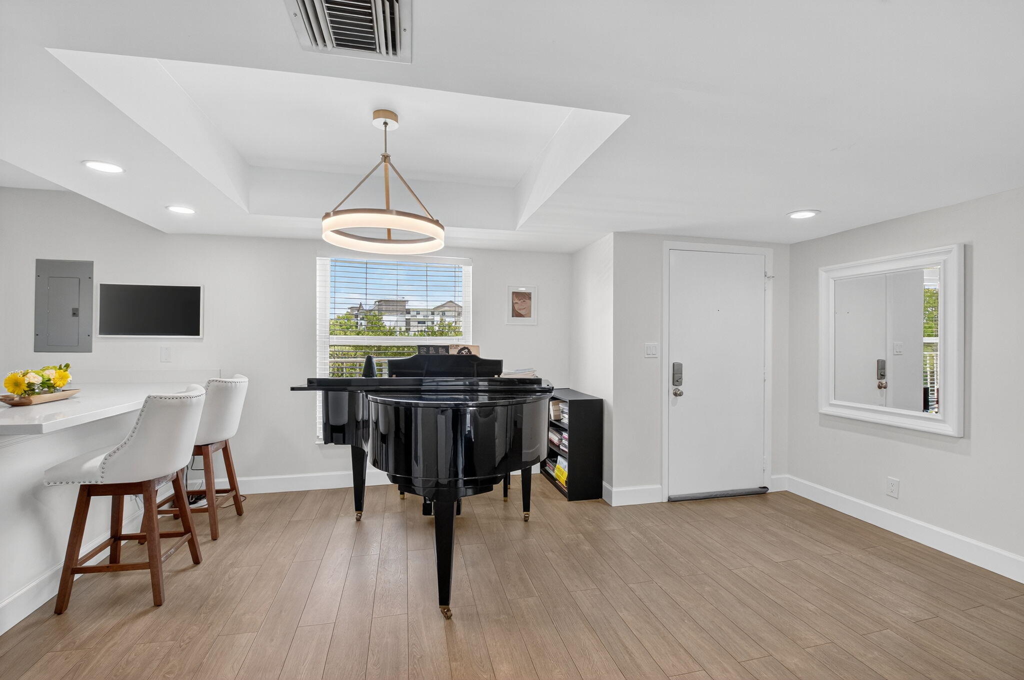 Delray Beach, Florida, 33483, United States, 2 Bedrooms Bedrooms, ,2 BathroomsBathrooms,Residential,For Sale,1932653