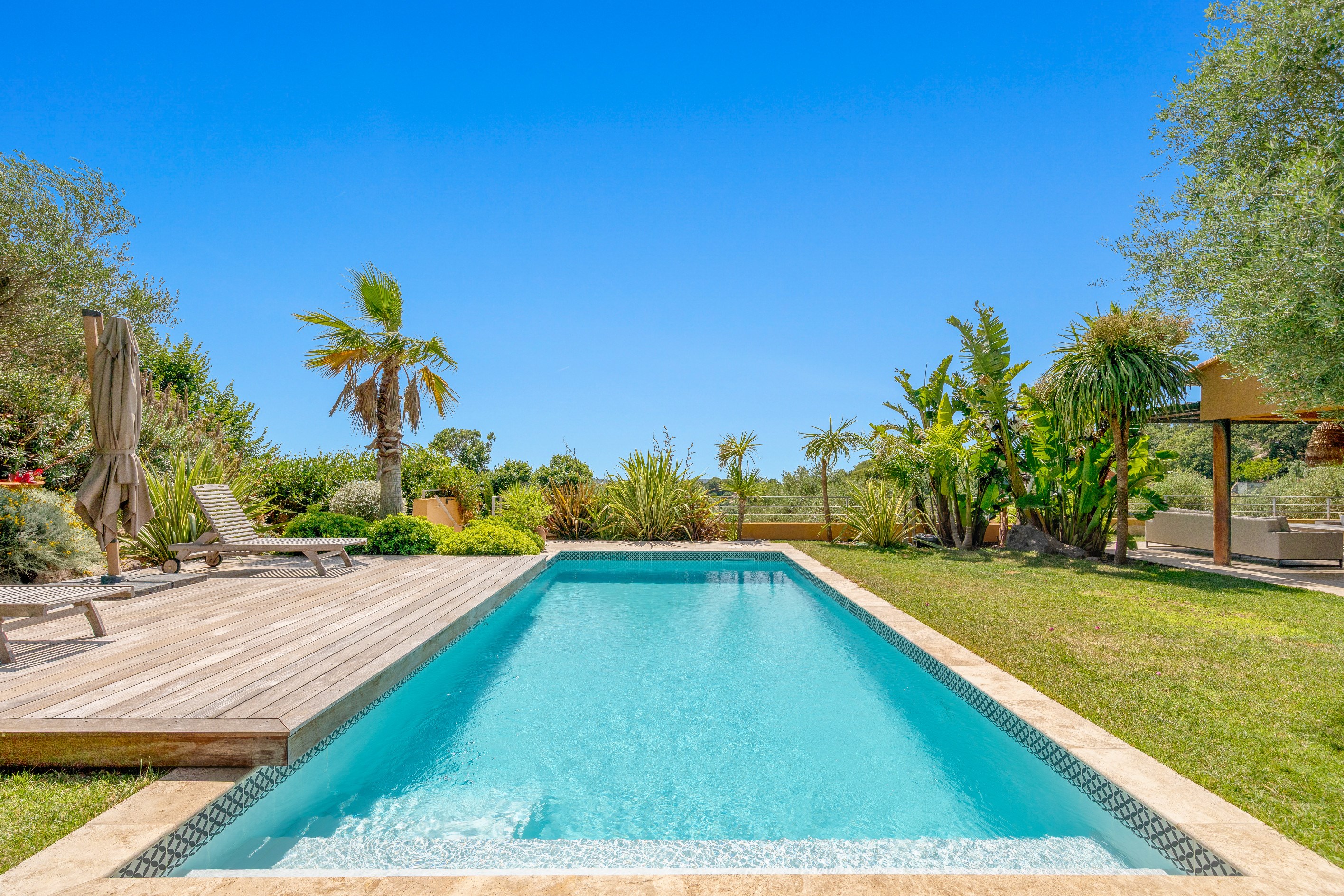  Ollioules, Faveyrolles – Family Villa with Swimming Pool and Sea Views - 物件實景