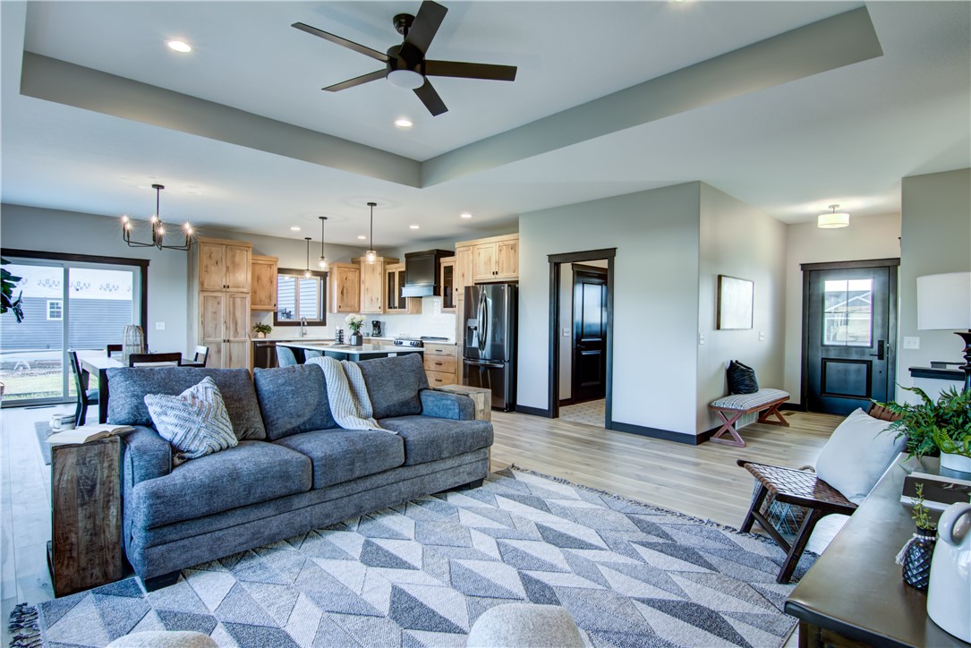 Chippewa Falls, Wisconsin, 54729, United States, 5 Bedrooms Bedrooms, ,3 BathroomsBathrooms,Residential,For Sale,1978028