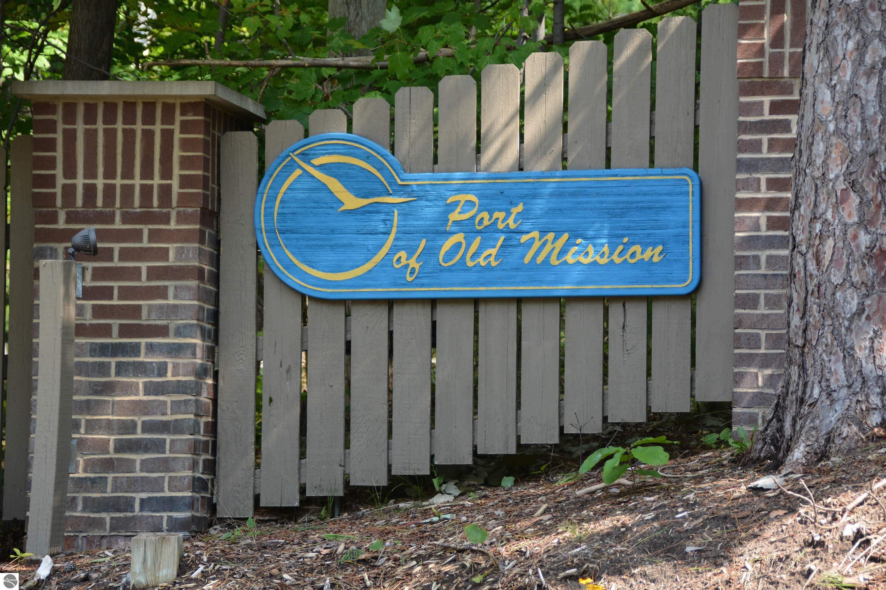Traverse City, Michigan, 49686, United States, 3 Bedrooms Bedrooms, ,3 BathroomsBathrooms,Residential,For Sale,1942277