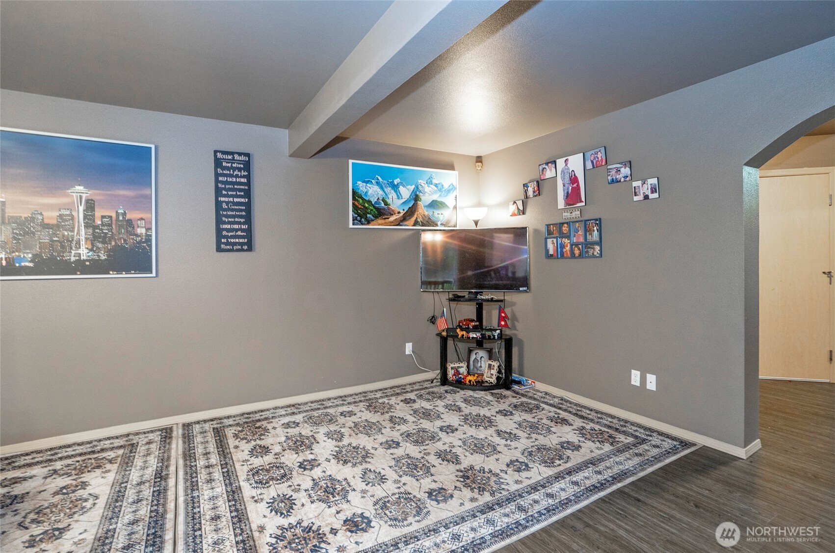 Puyallup, Washington, 98375, United States, 3 Bedrooms Bedrooms, ,3 BathroomsBathrooms,Residential,For Sale,1989392