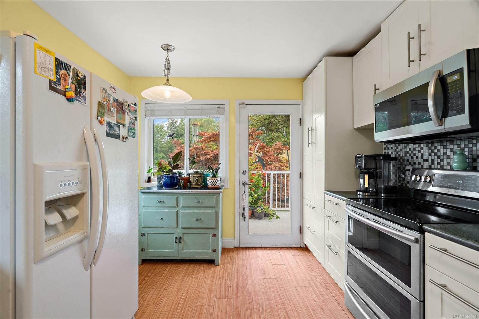 SOOKE, British Columbia, V9Z 0N5, CA, 5 Bedrooms Bedrooms, ,Residential,For Sale,1874592