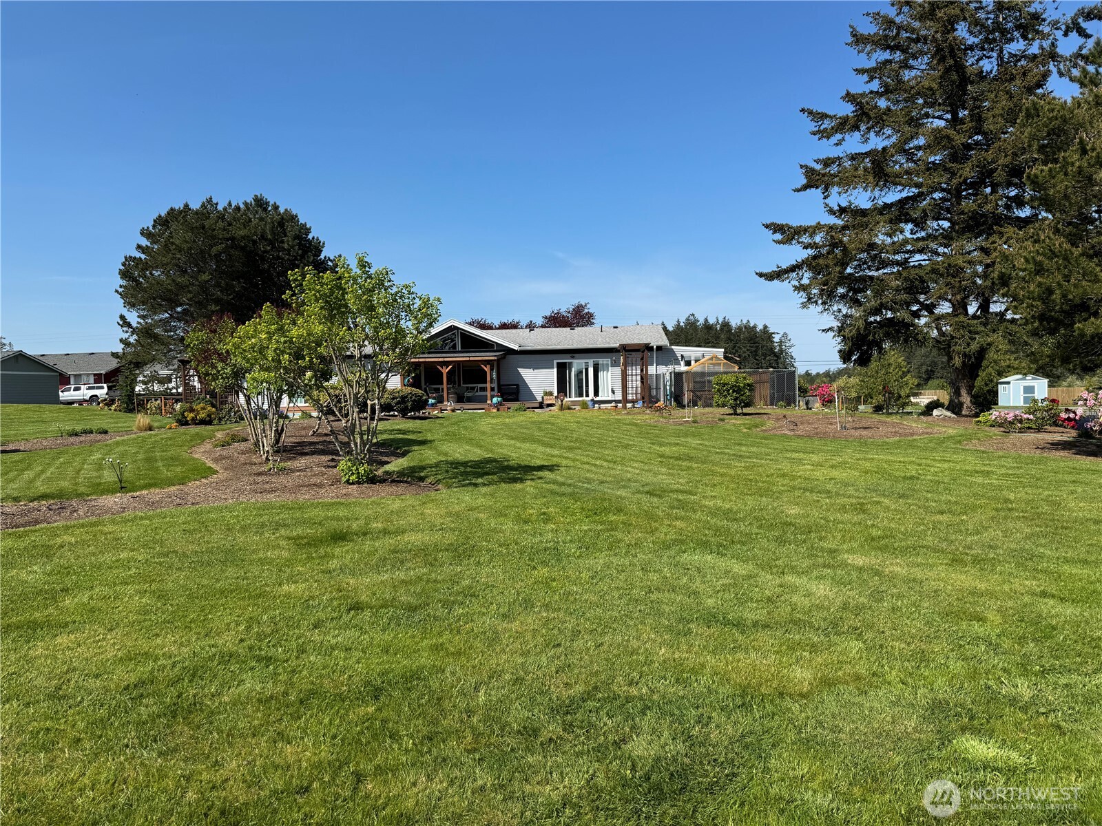 Oak Harbor, Washington, 98277, United States, 3 Bedrooms Bedrooms, ,1 BathroomBathrooms,Residential,For Sale,1897751