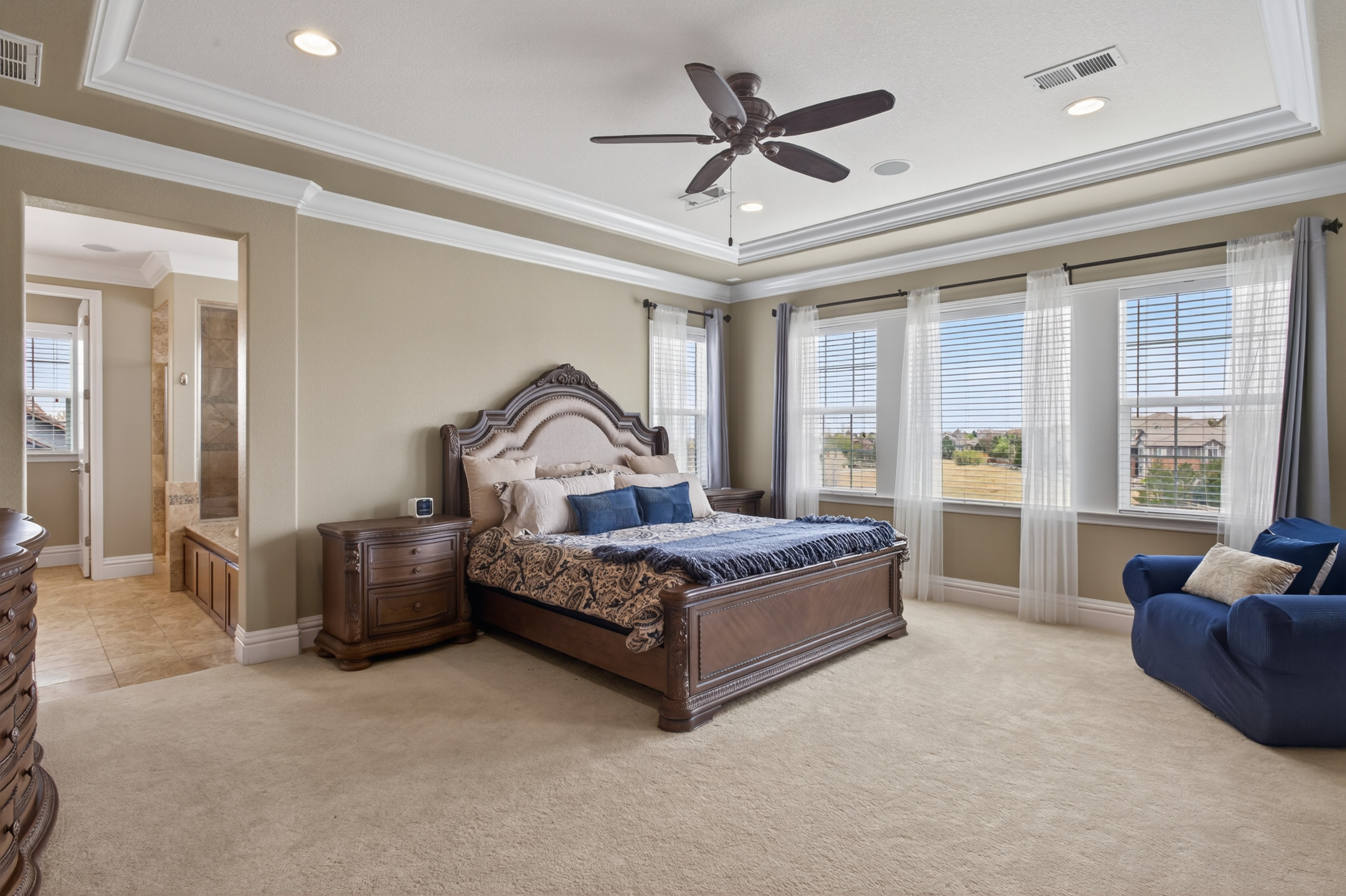  Backcountry Living: Open Space Views, Wet Bar Theater & Luxury Primary Suite - 物件實景